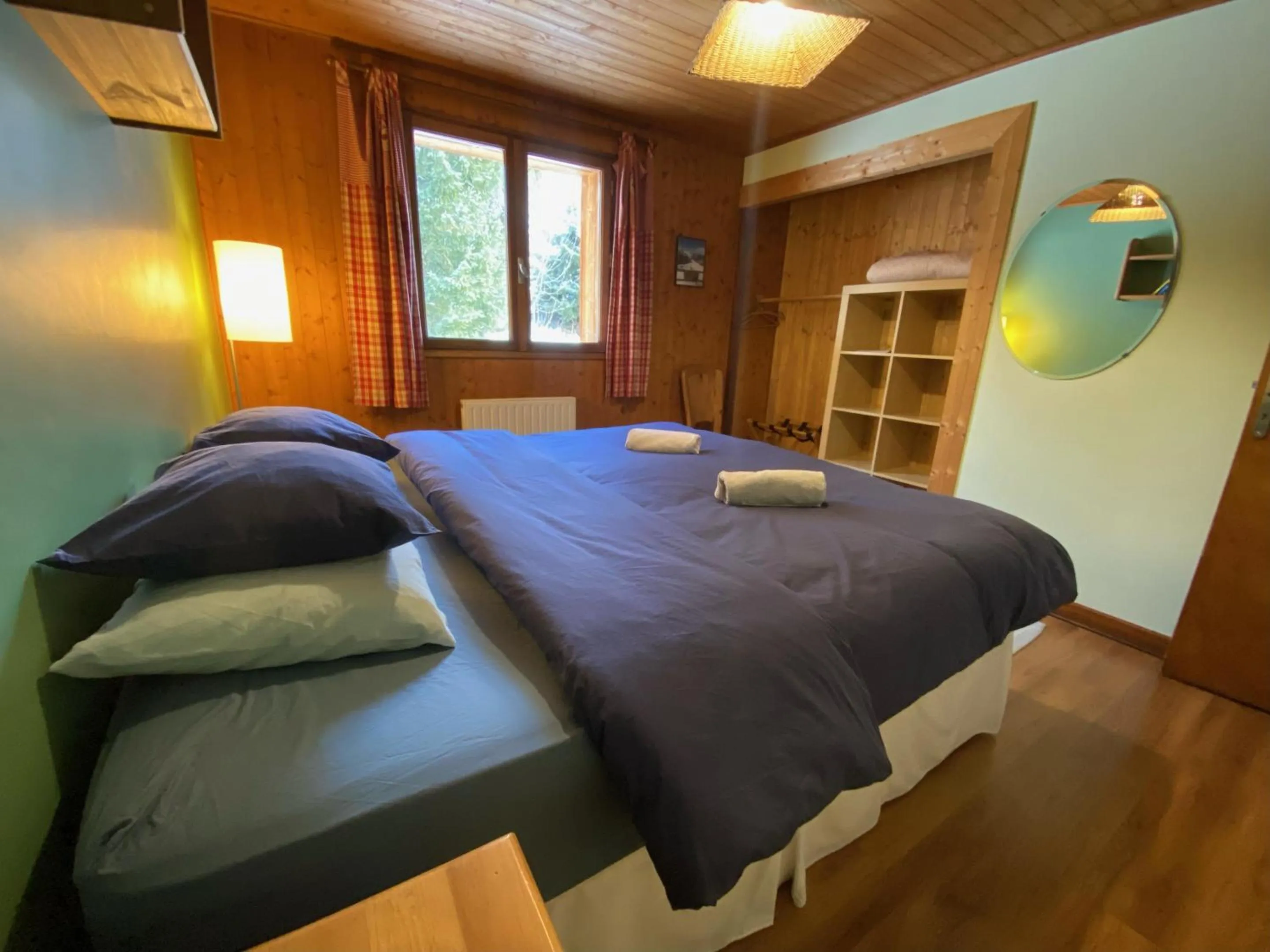 Bedroom in B&B Chalet Les Frenes