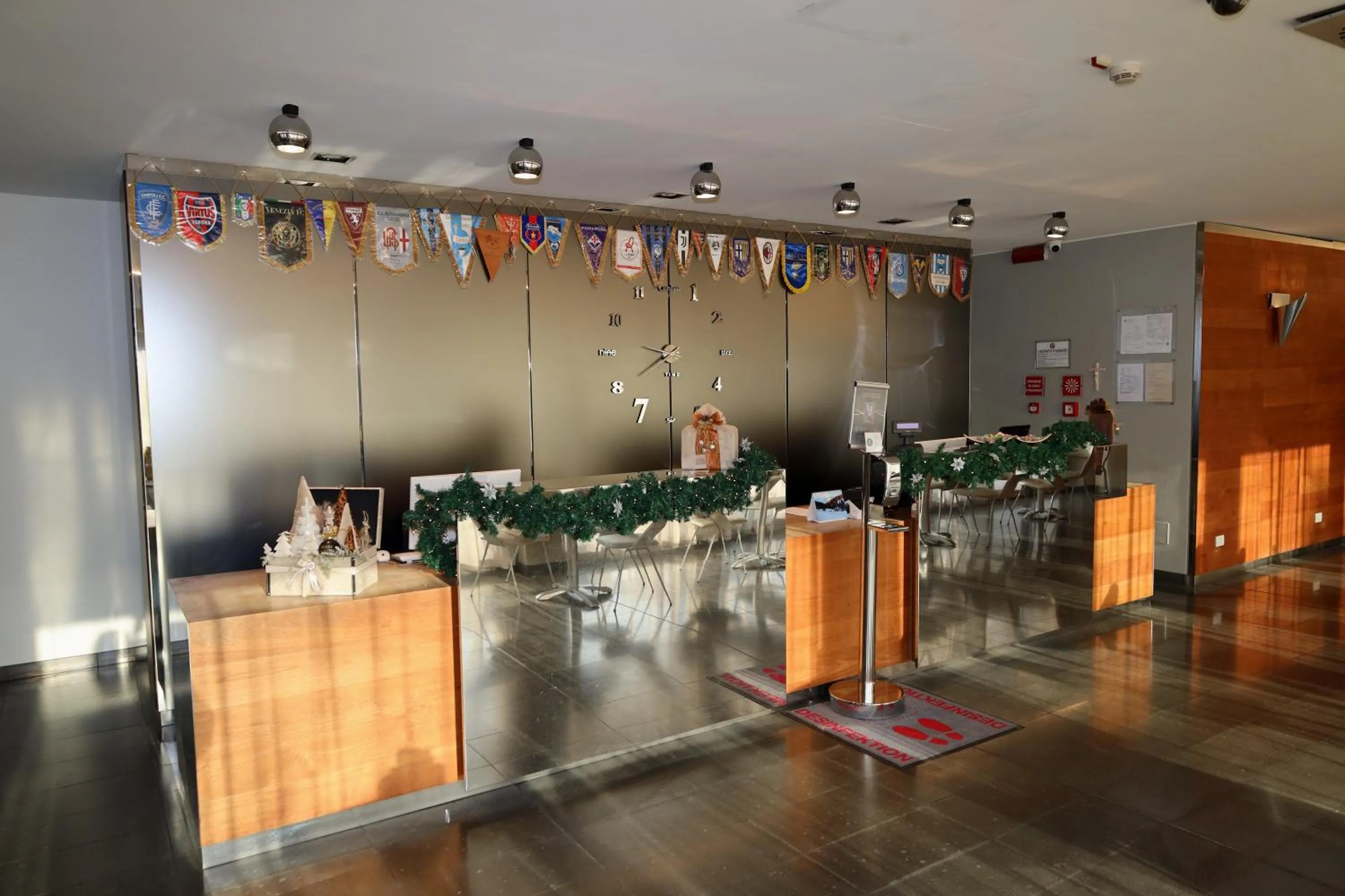 One Hotel & Restaurant