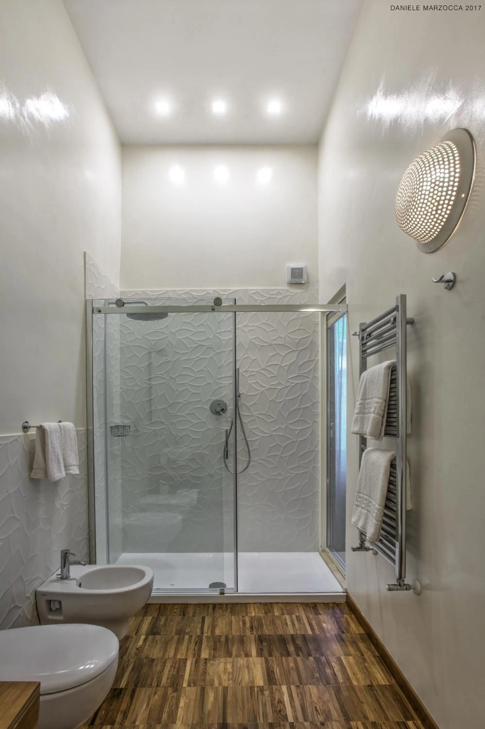 Shower in Muragie del Castello B&B