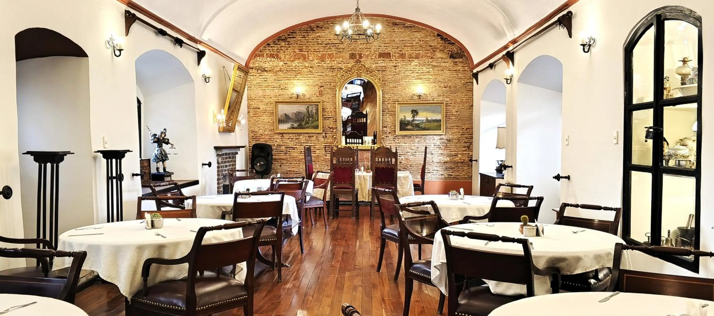 Breakfast in Hostal Colonial Potosi