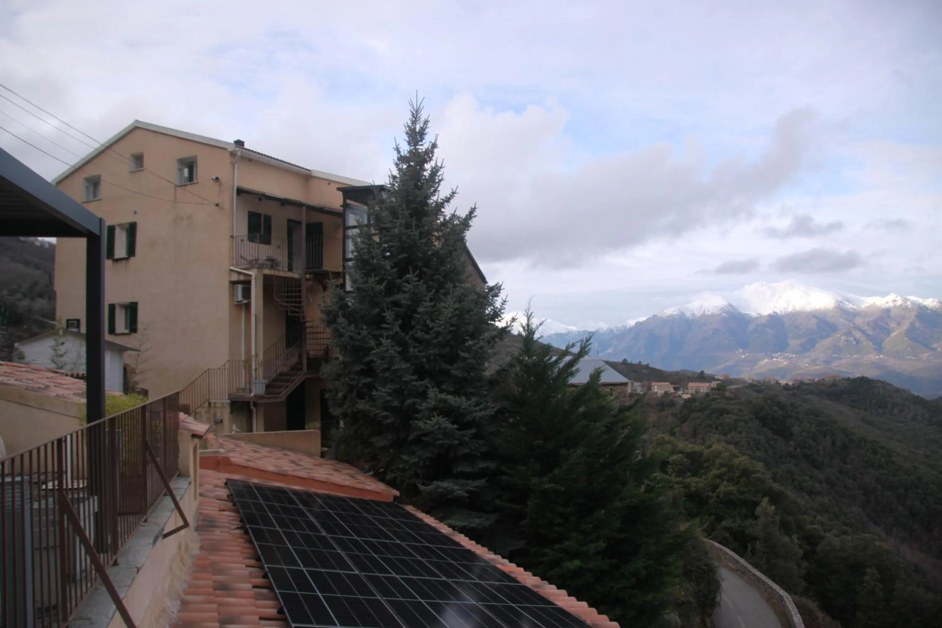 Restaurant/places to eat in Casa Di Lucia Mi-Hotel