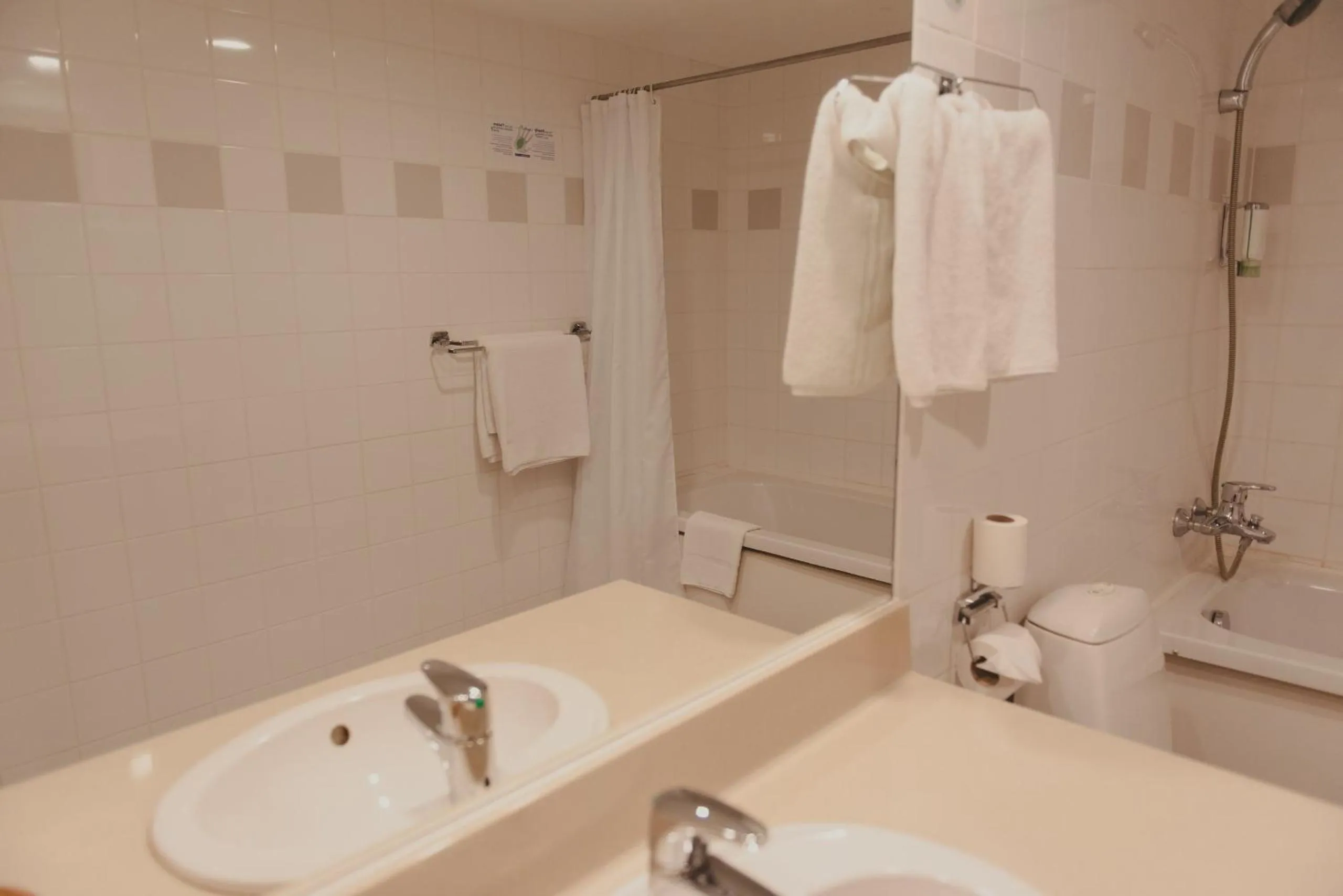 Toilet in Park Hotel Latgola