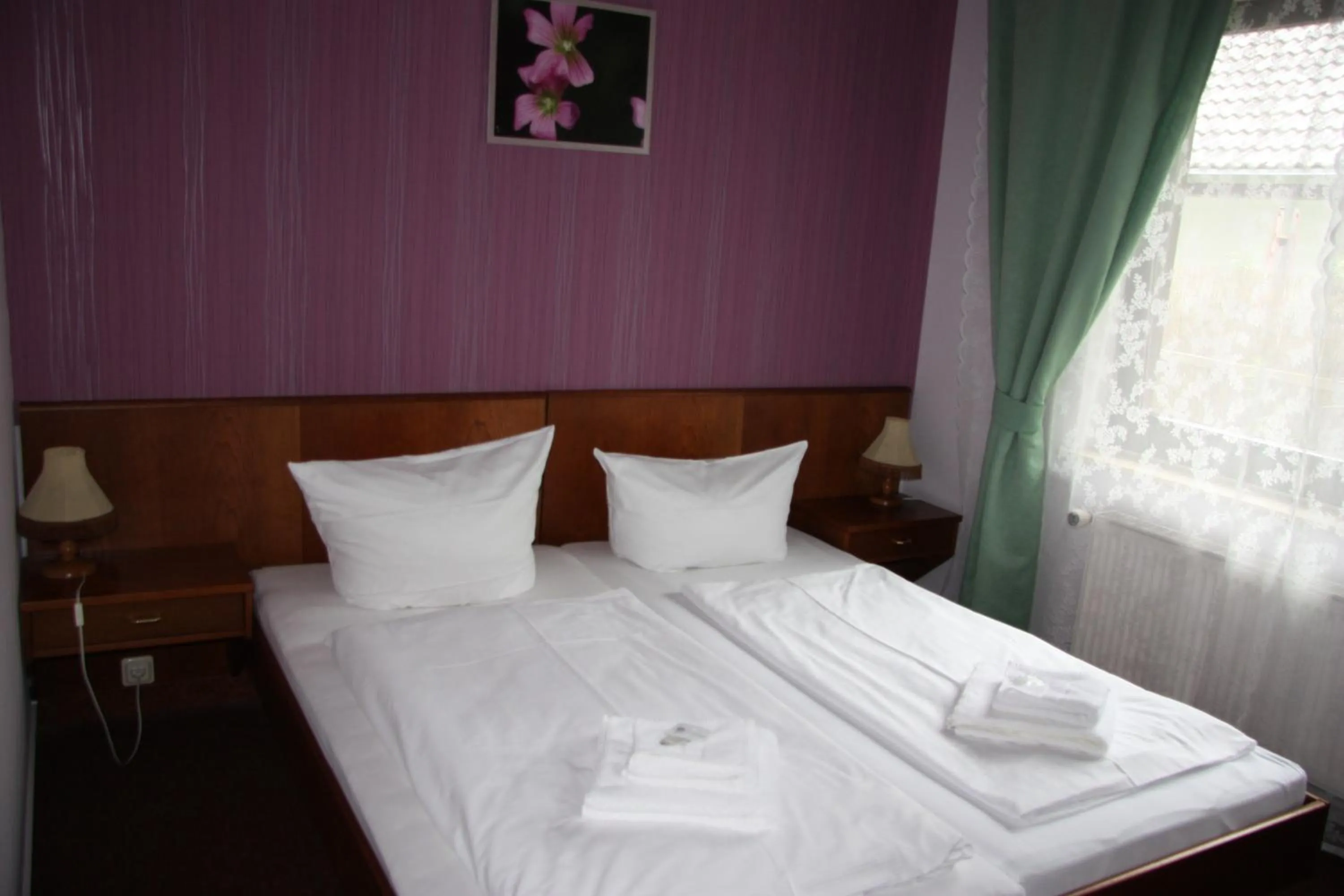 Bed in Hotel Zum goldenen Stern