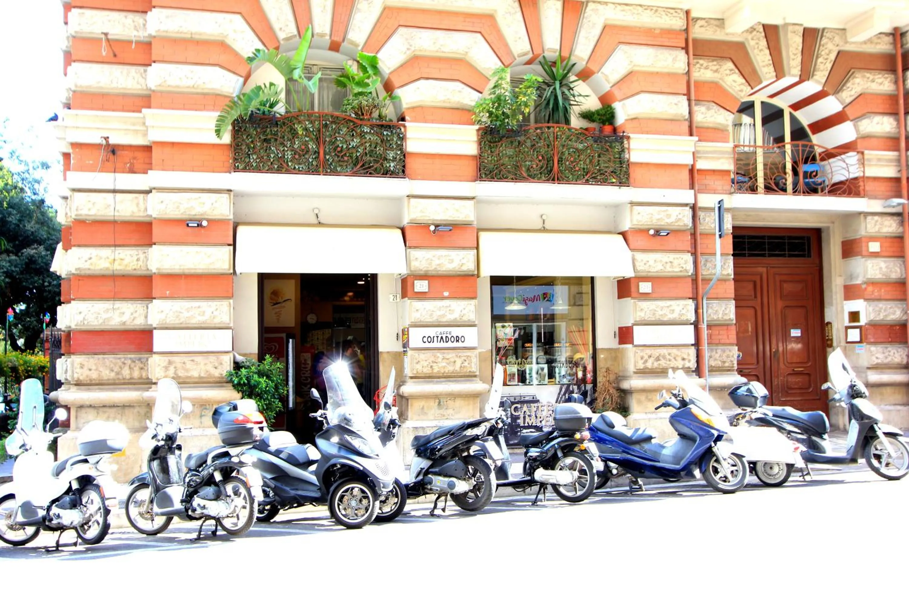 Lounge or bar in B&B Vitruvio Suites