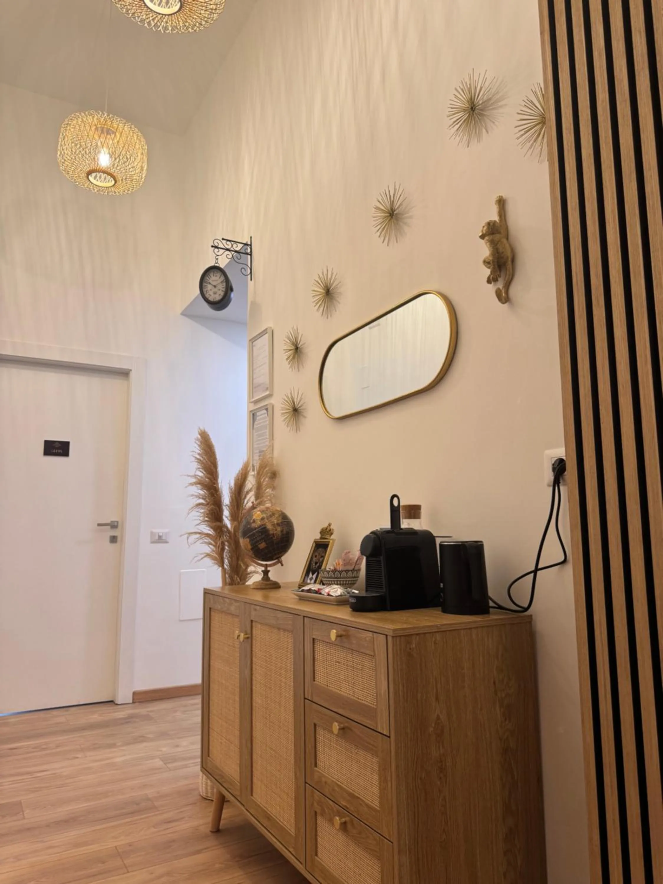 Seating area in B&B Vitruvio Suites