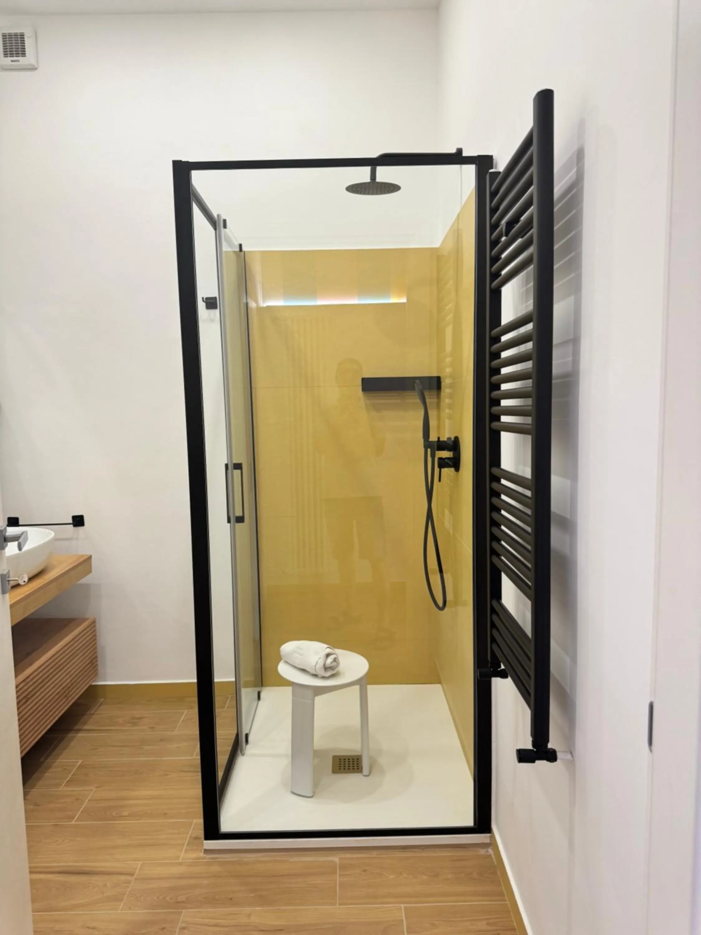 Toilet in B&B Vitruvio Suites