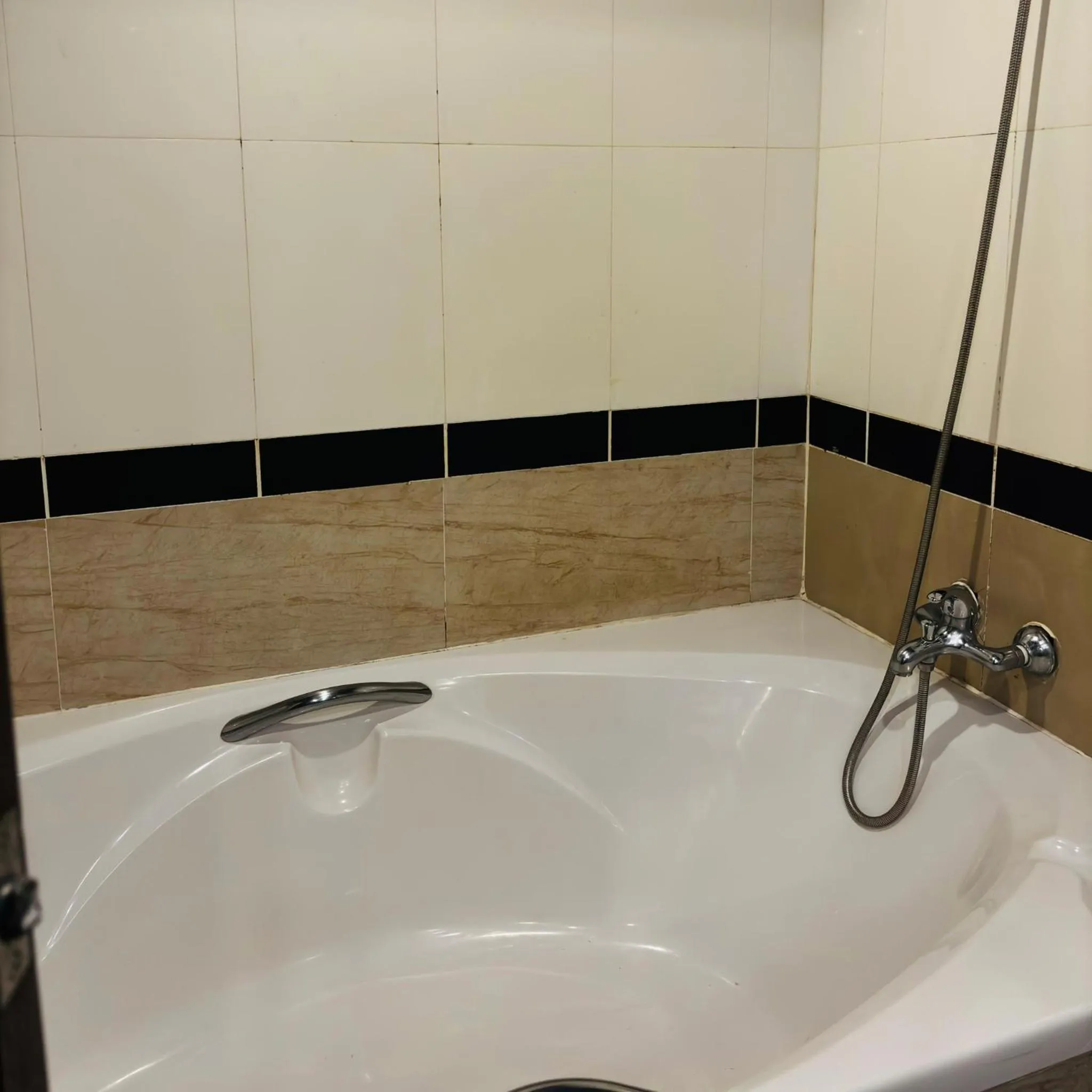 Bathroom in Avalon Beach Resort