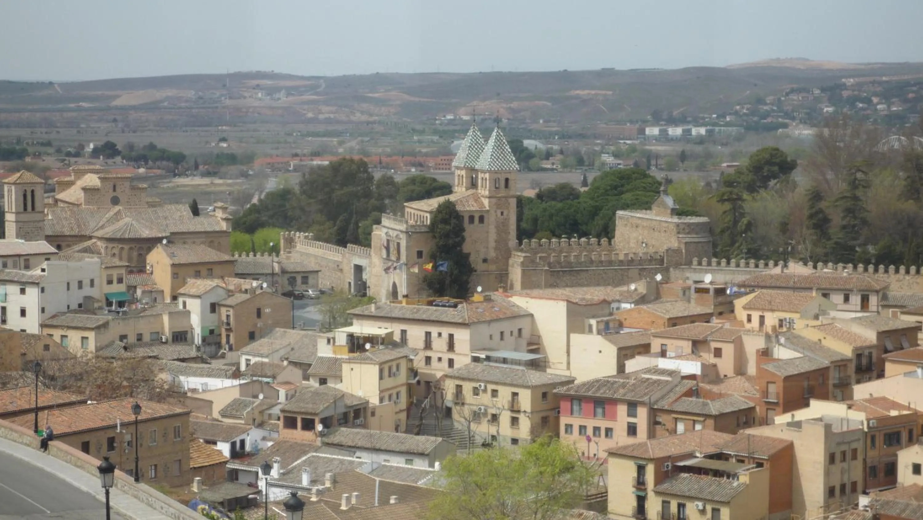 Landmark view in Toledo Flat, City Centre