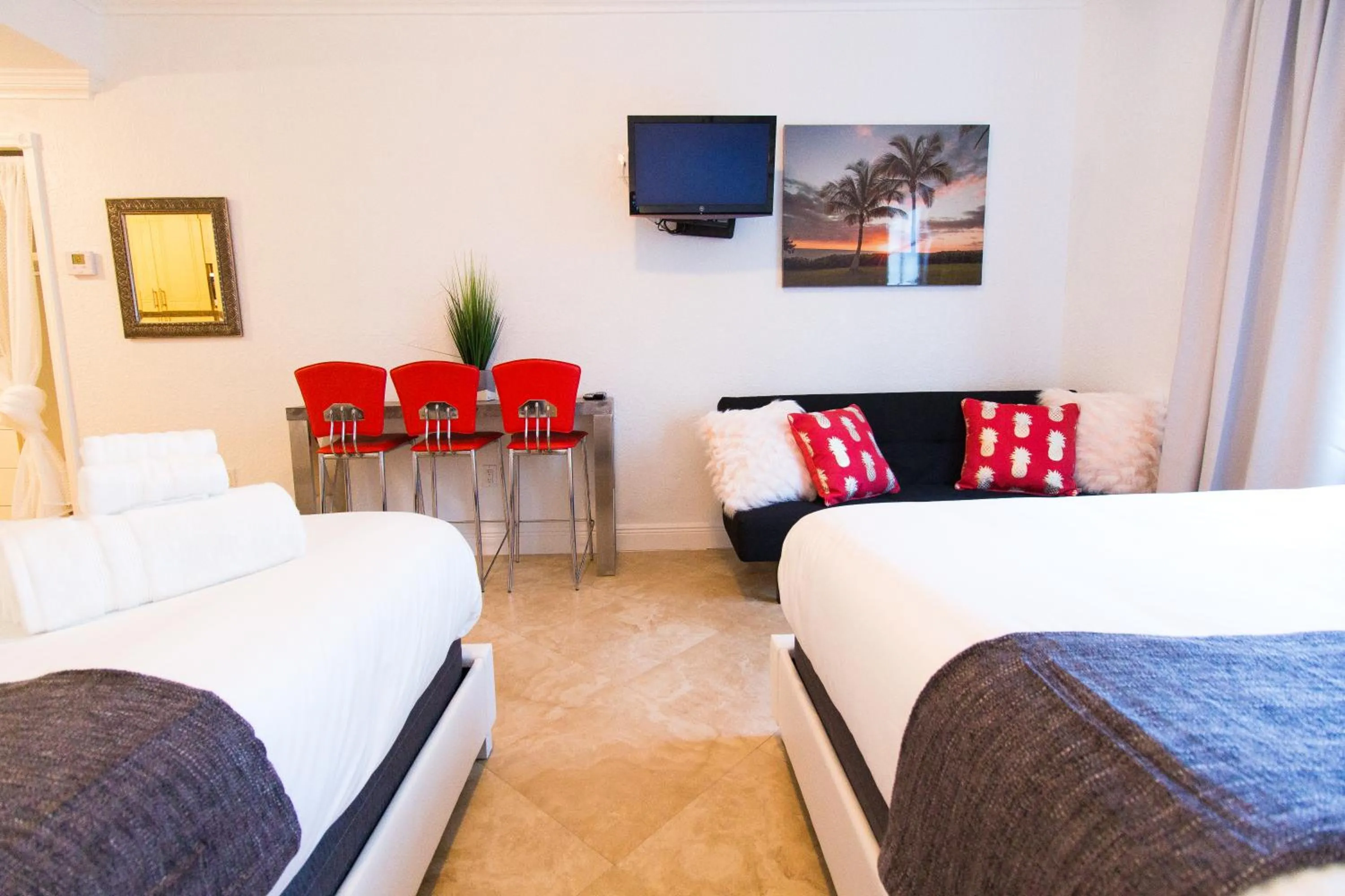 Bed in Barbizon on Ocean Drive Apartments