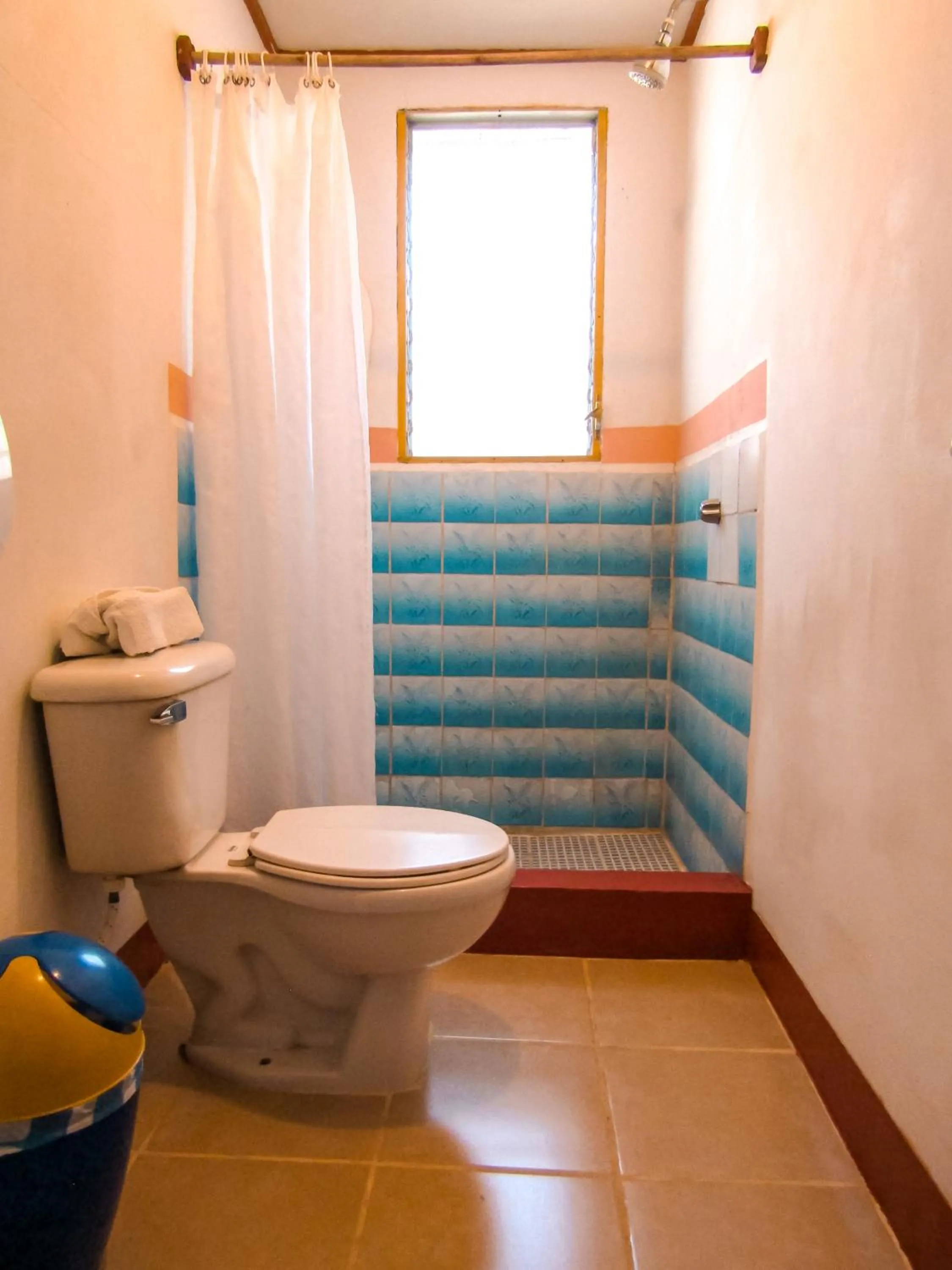 Toilet in Hotel Restaurante Spa La Barca de Oro