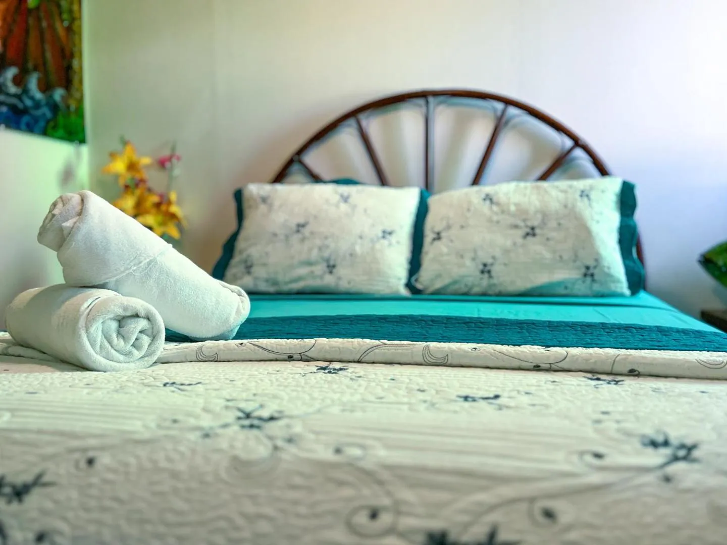 Bed in Cande's Apartments