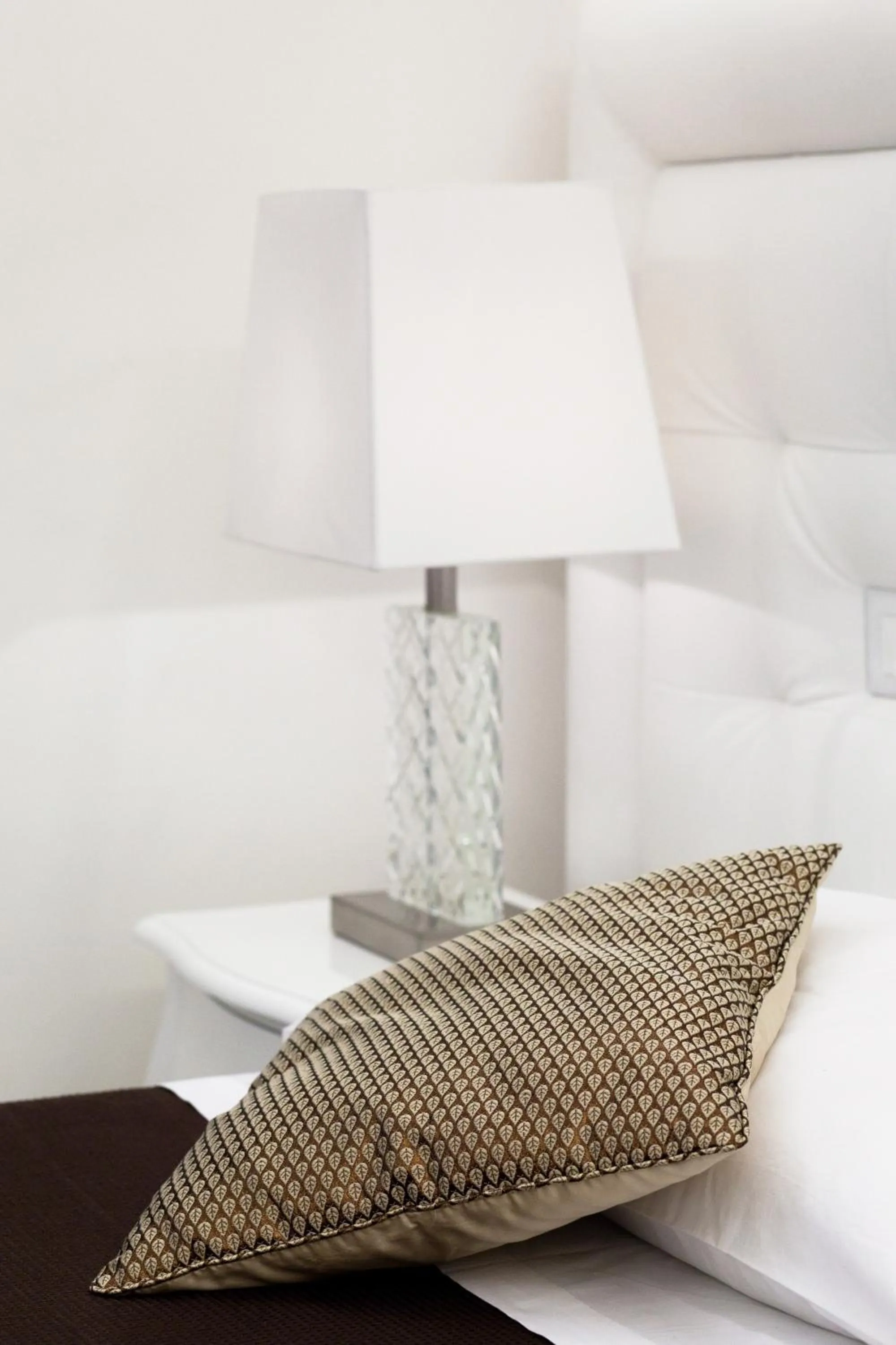 Bed in Town House Fontana Di Trevi