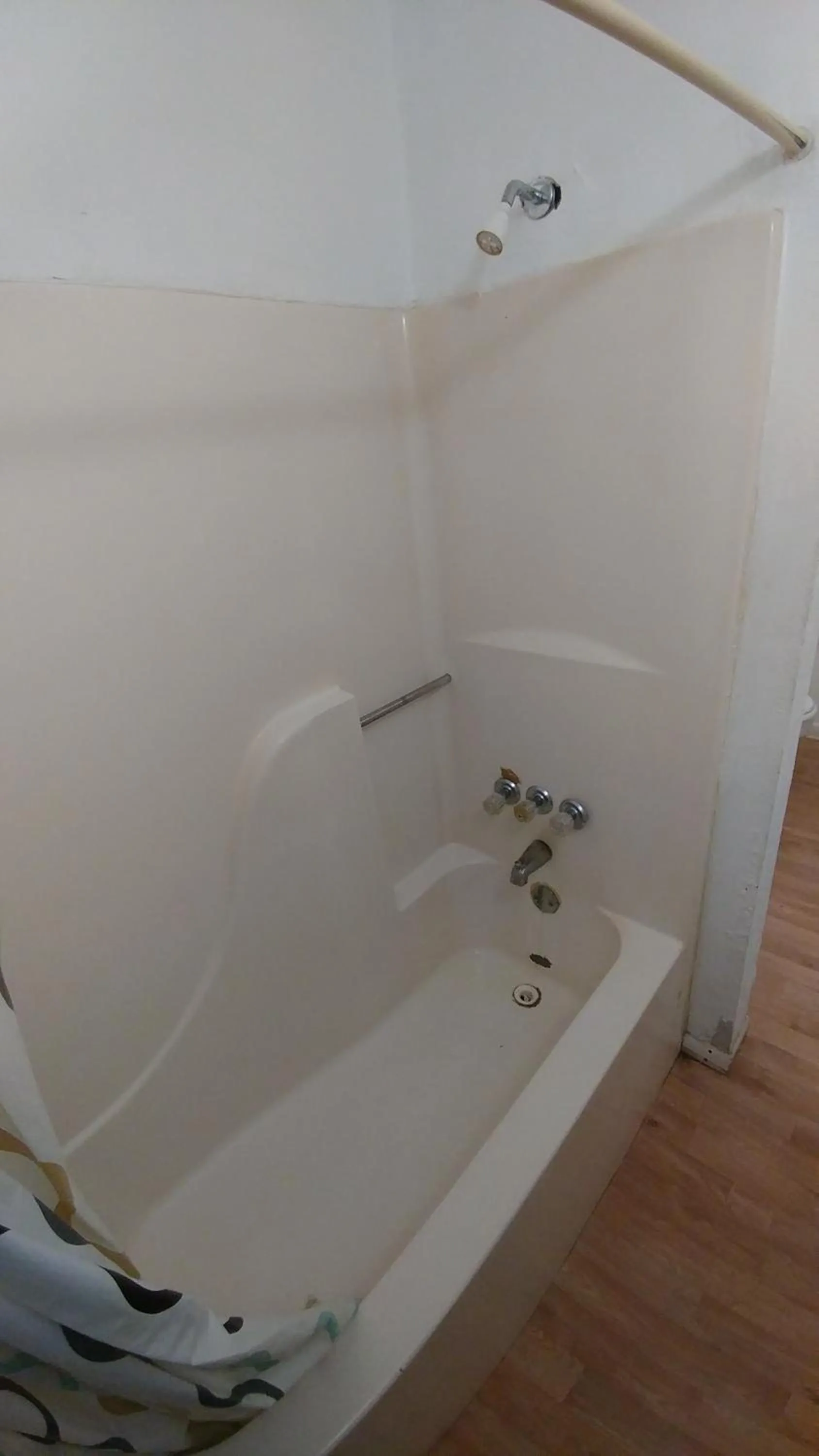 Shower in Anchor Motel & RV Park