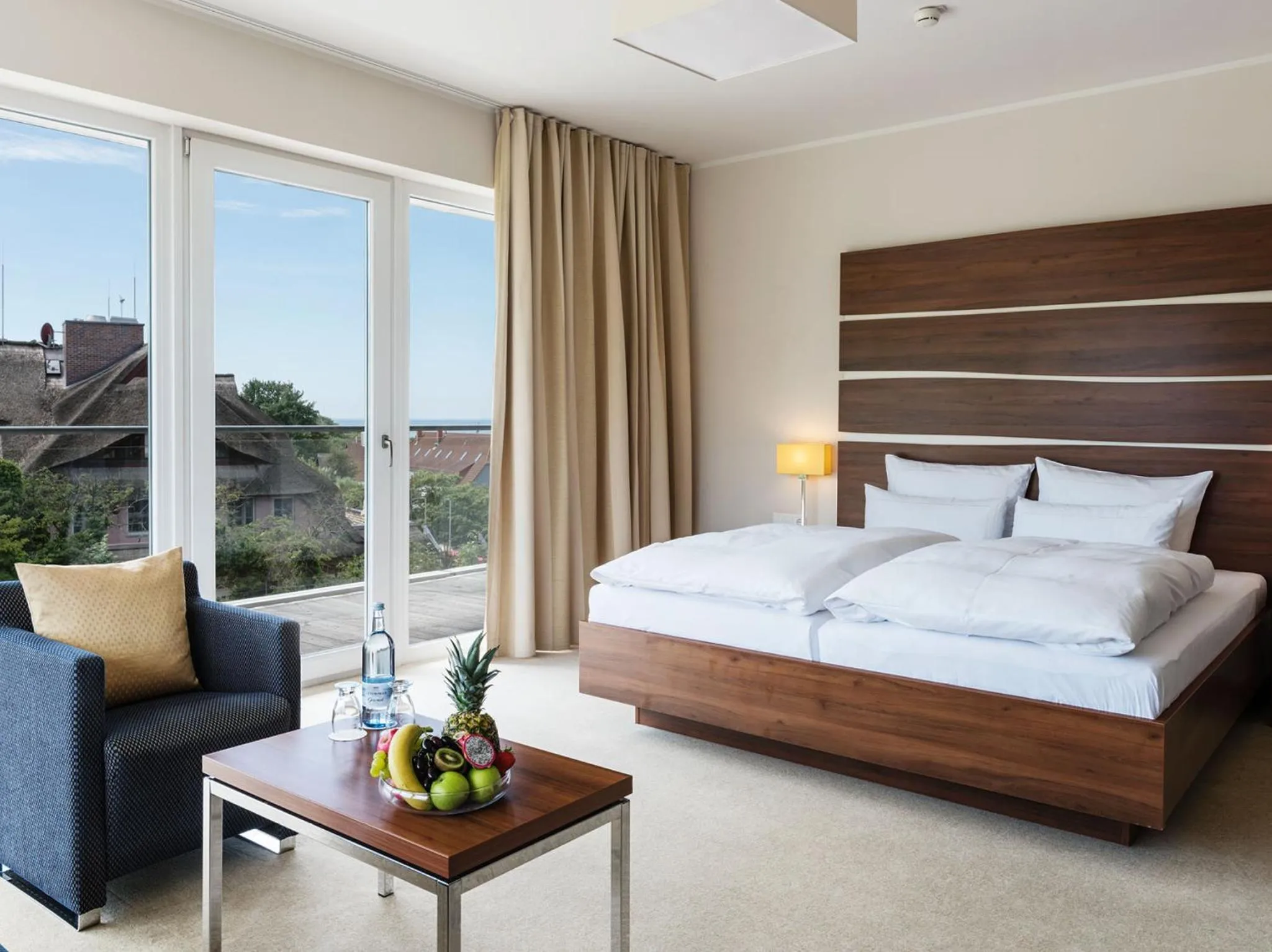 Photo of the whole room, Bed in THE GRAND Ahrenshoop