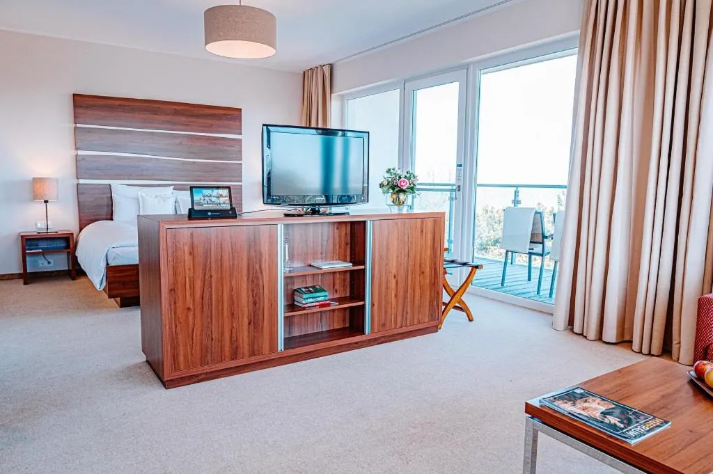 Living room, Bed in THE GRAND Ahrenshoop