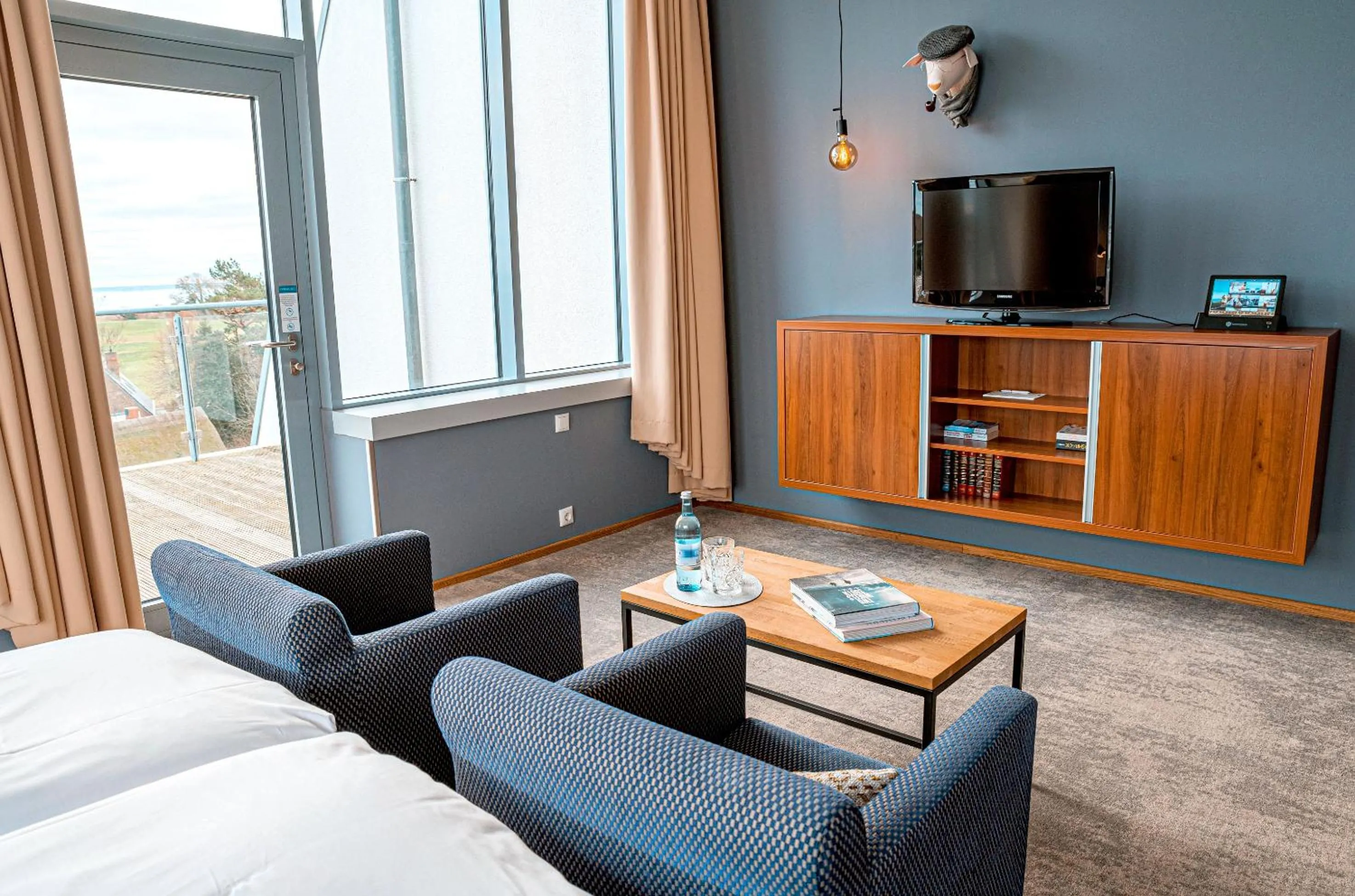 TV and multimedia in THE GRAND Ahrenshoop