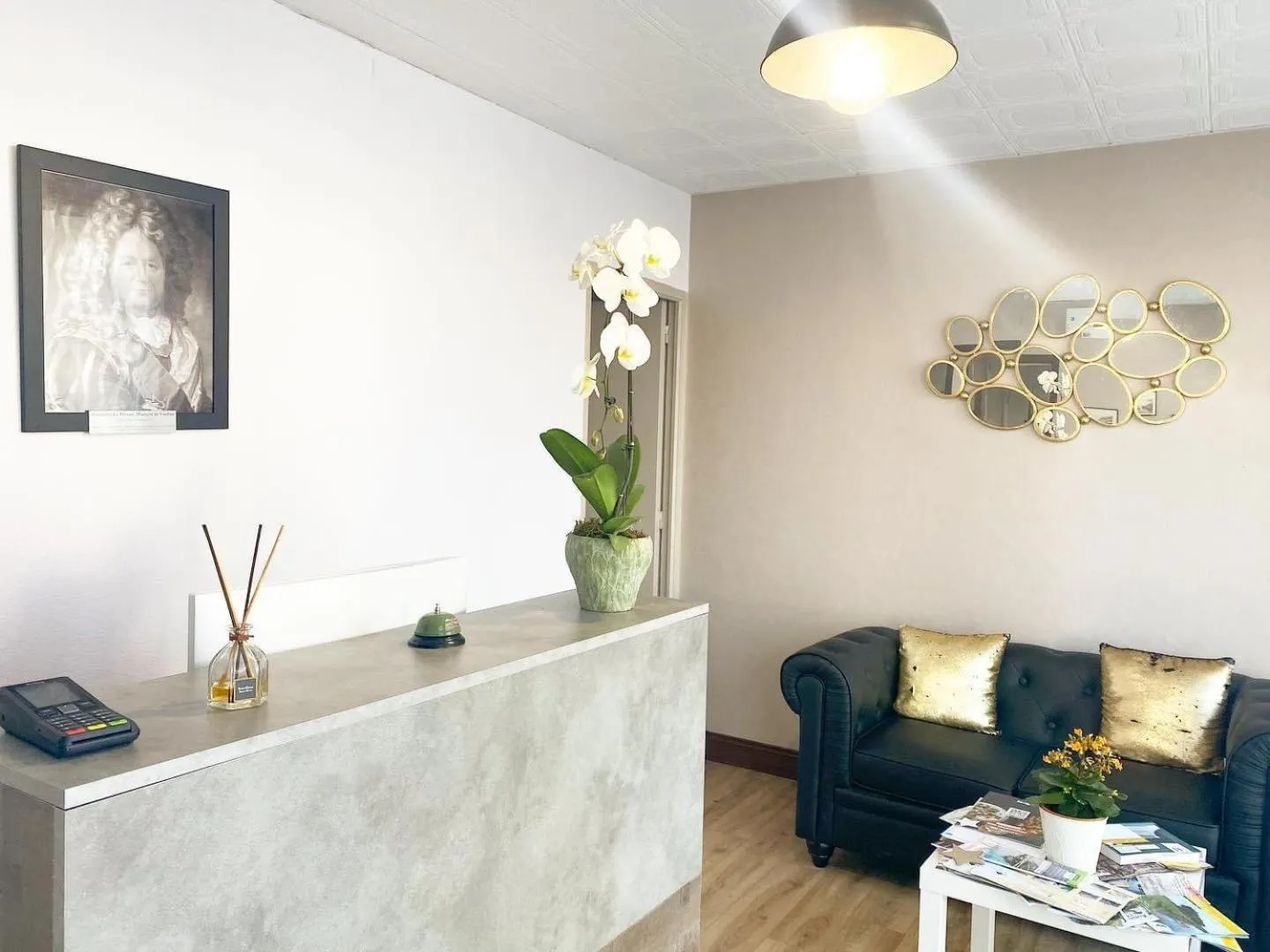 Lobby or reception in Hôtel Le Vauban