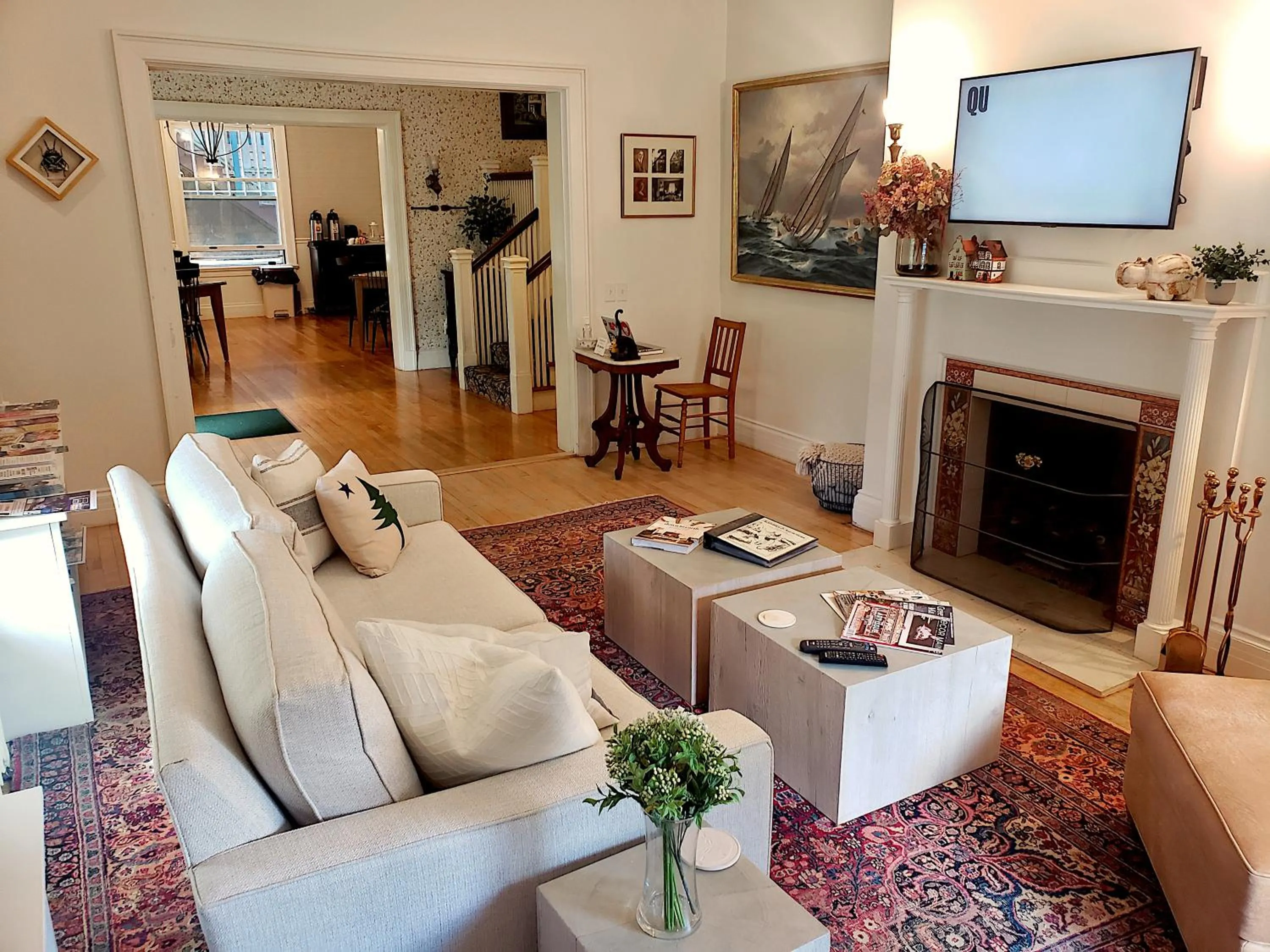 Lobby or reception in Hearthside Inn