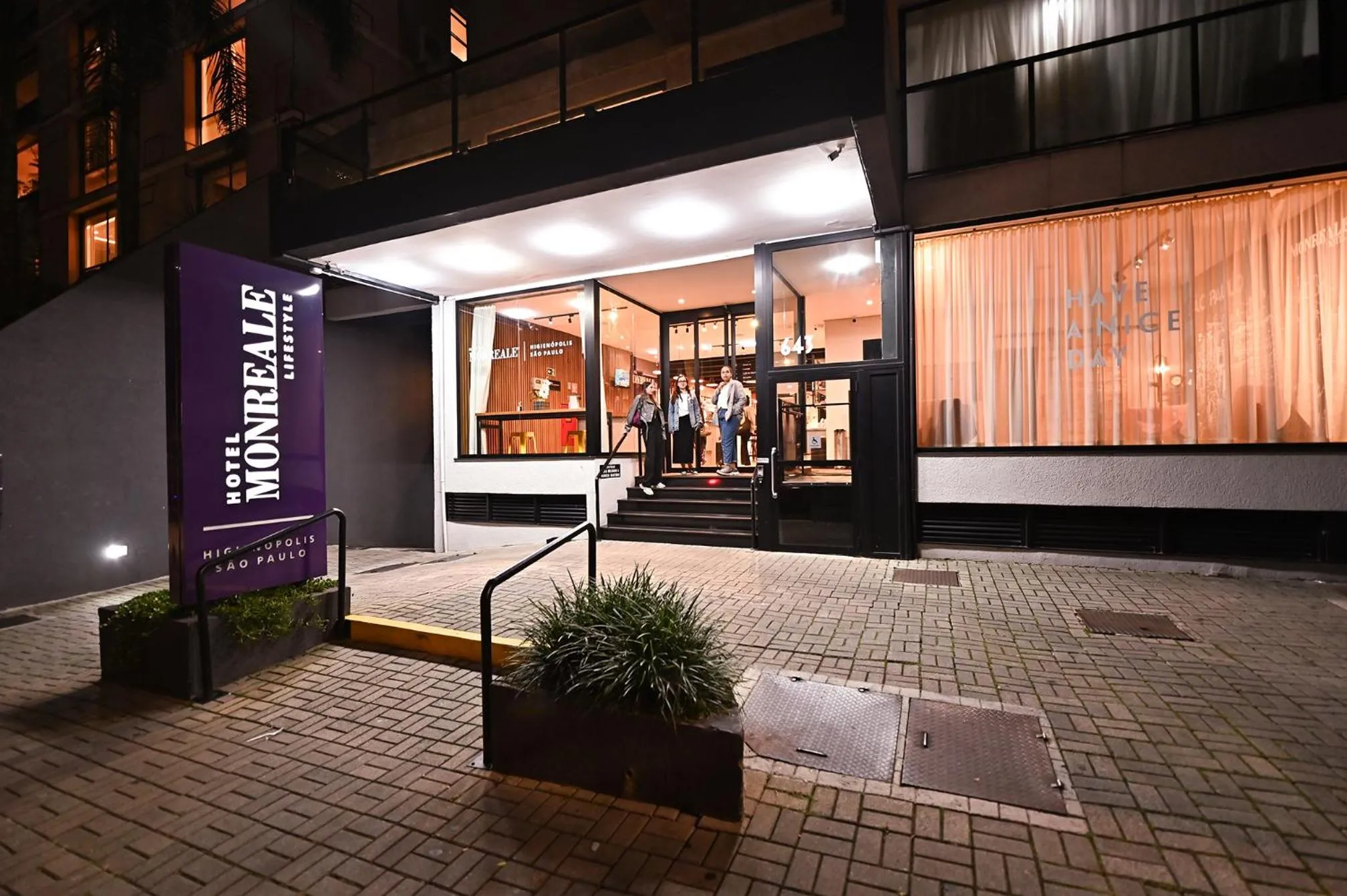 Facade/entrance in Monreale Lifestyle Higienópolis São Paulo