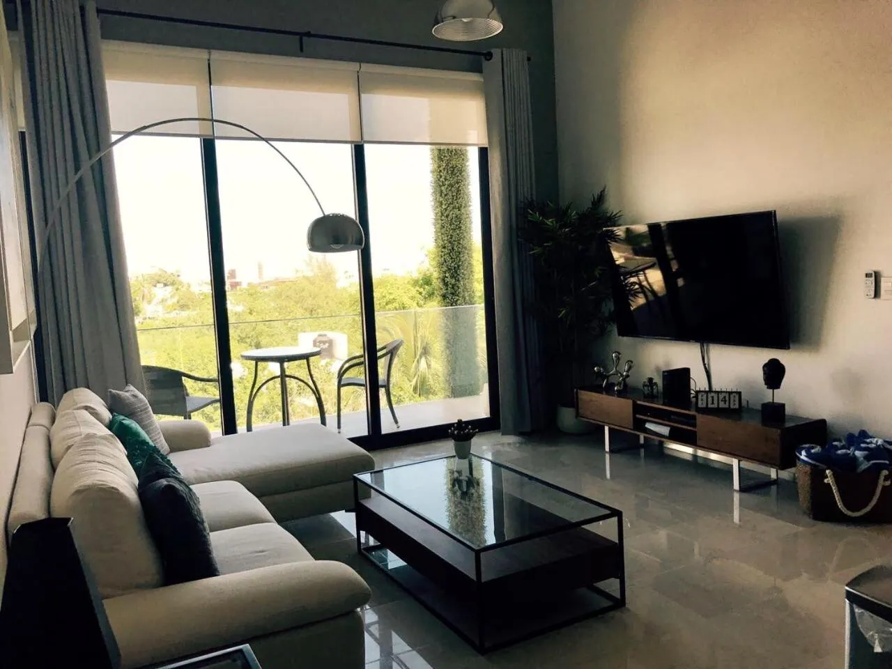 TV and multimedia in Menesse 32 - Penthouse Con Alberca Privada Vista Al Mar By Hola