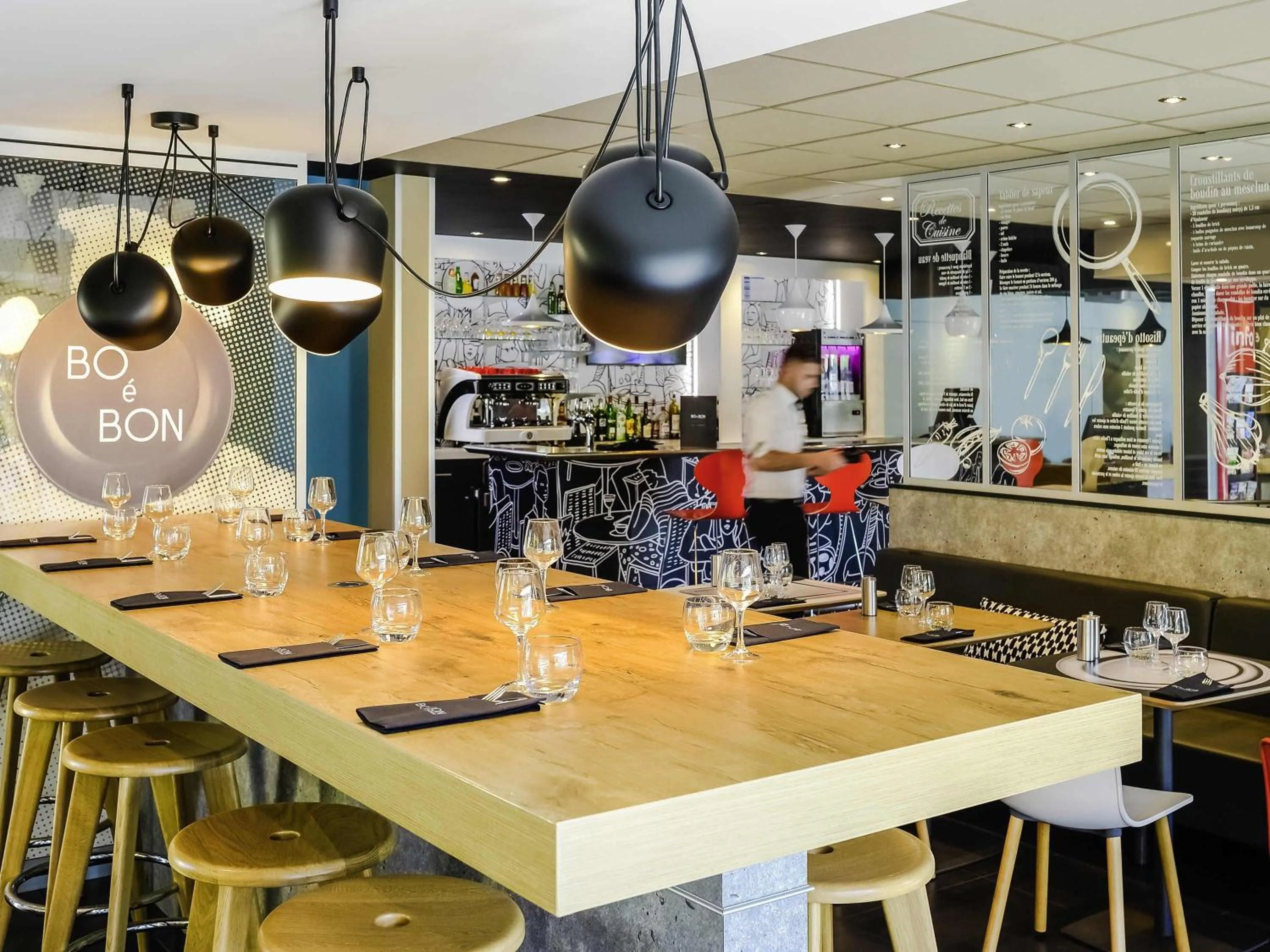 Restaurant/places to eat in Ibis Roanne Le Coteau Hotel Restaurant