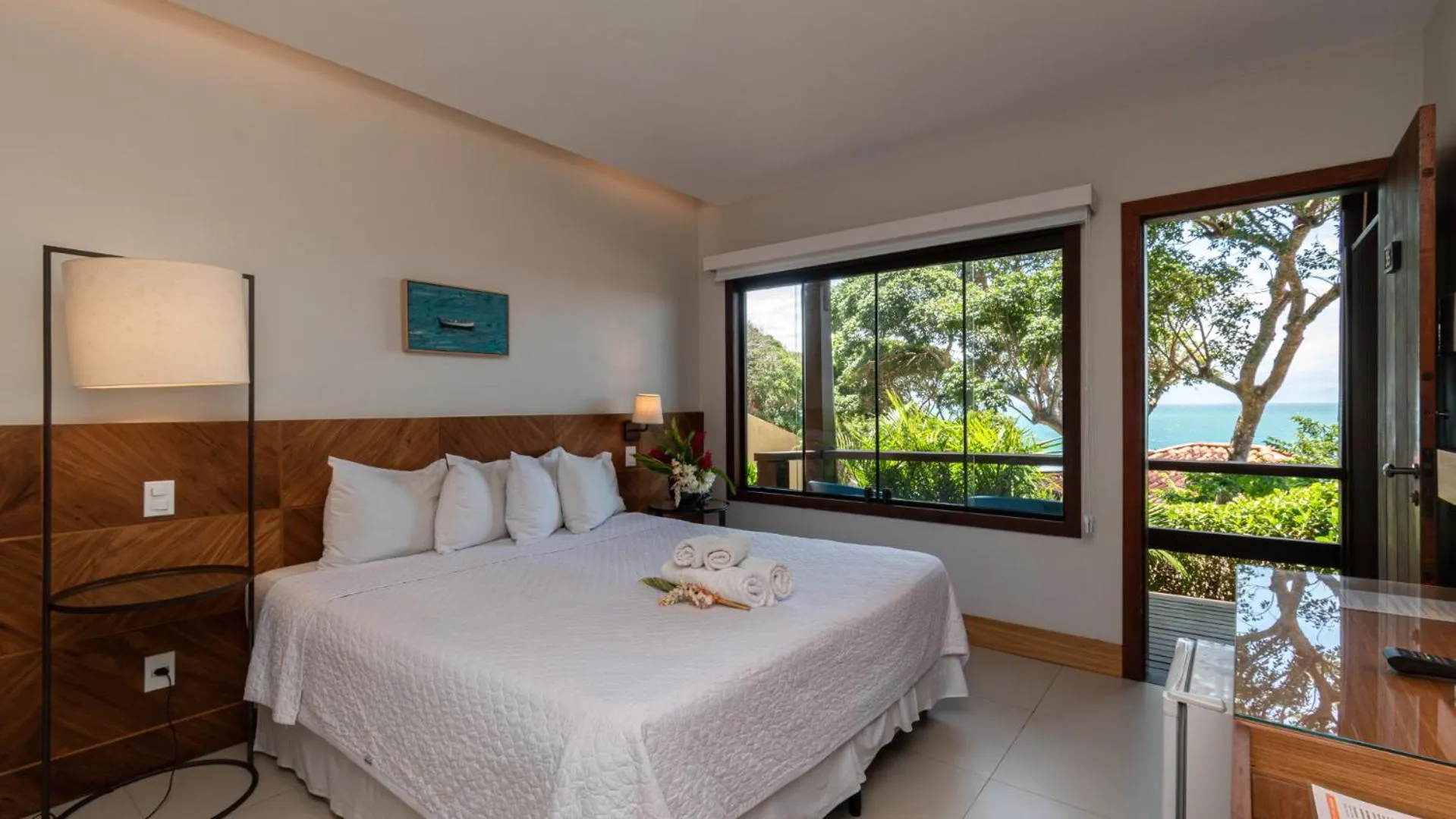 Bed in HOTEL VILLE LA PLAGE & BEACH CLUB