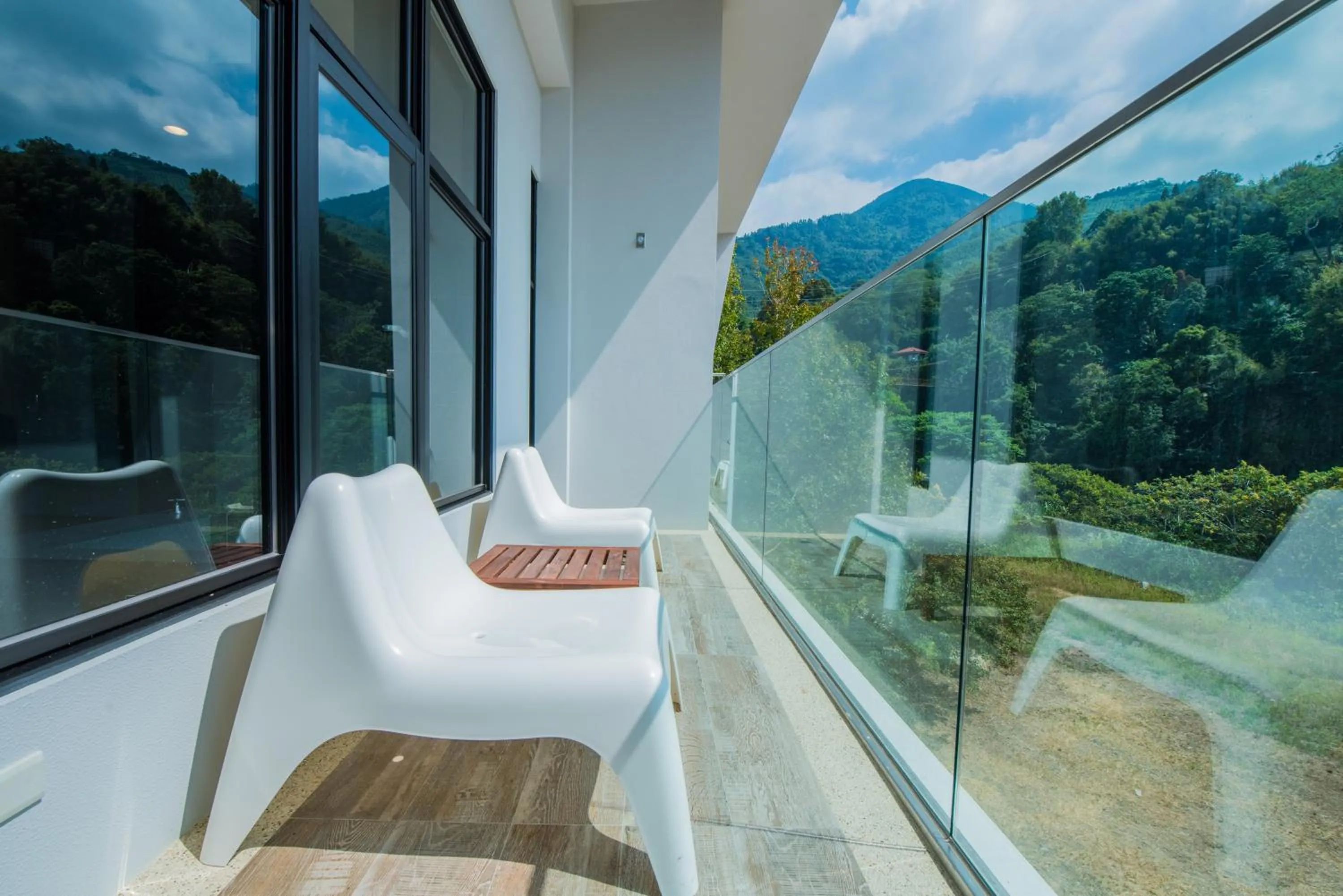Balcony/Terrace in Hu Shan Hot Spring Hotel