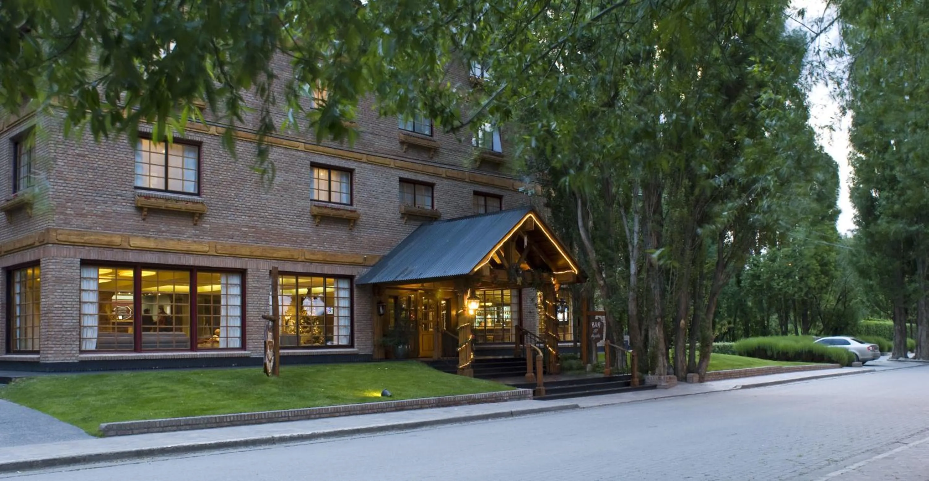 Facade/entrance in Hotel Posada Los Alamos