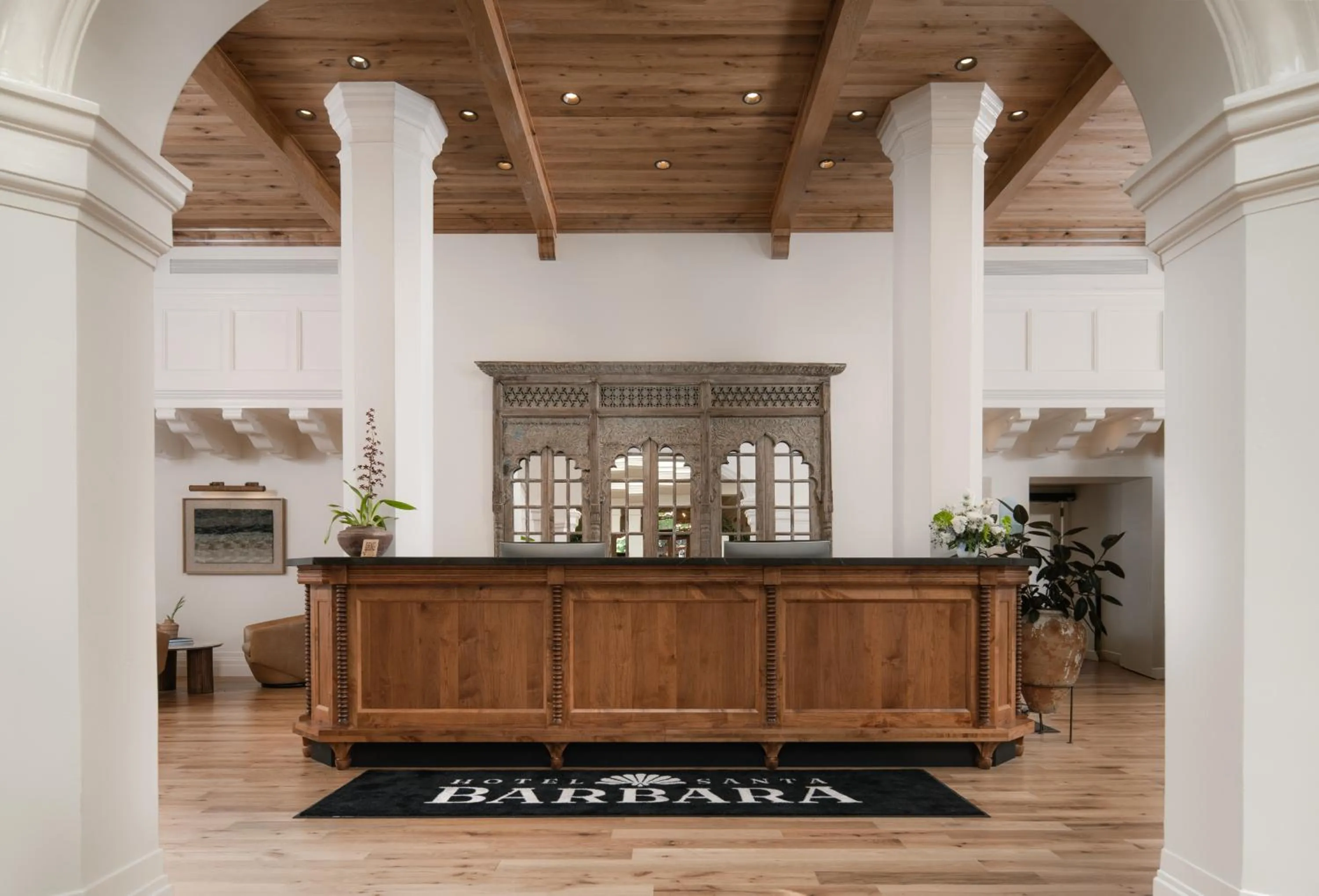 Lobby or reception in Hotel Santa Barbara