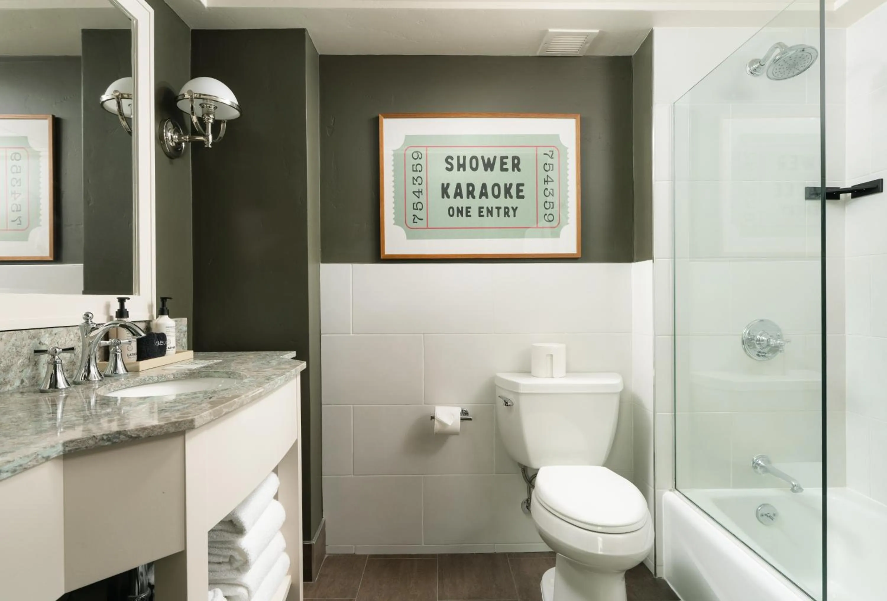 Bathroom in Hotel Santa Barbara