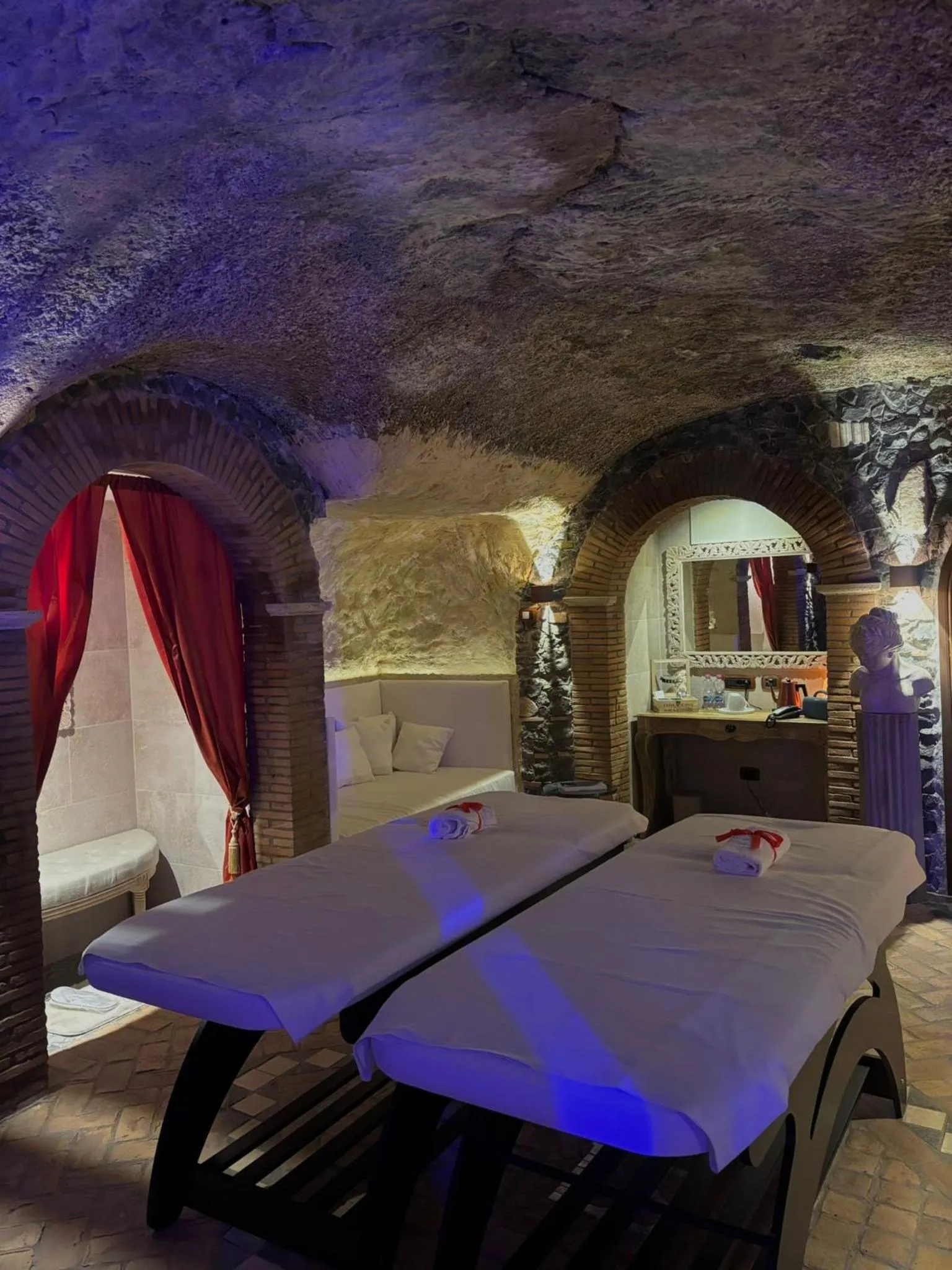 Spa and wellness centre/facilities in Relais Castrum Boccea