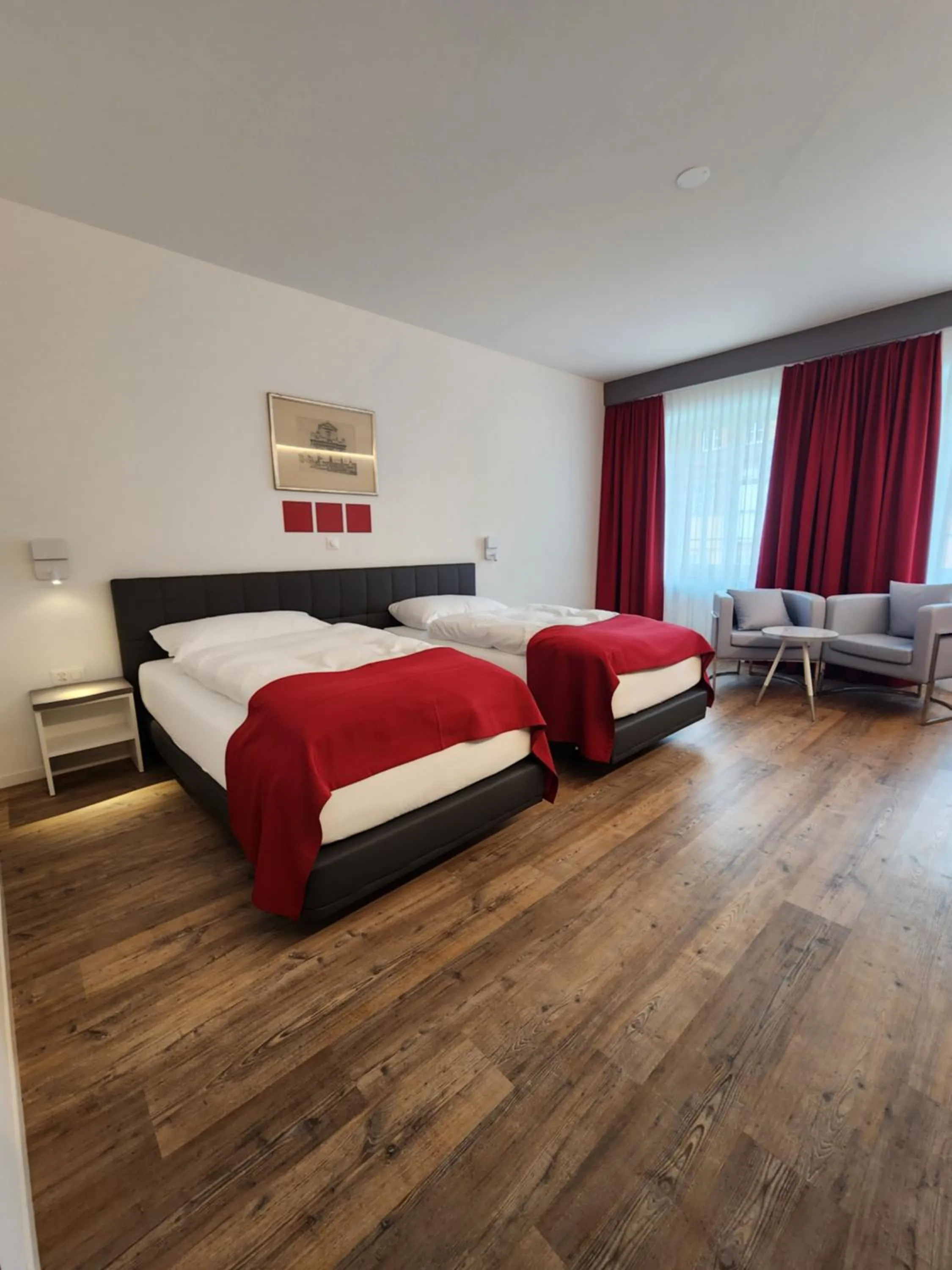 Photo of the whole room, Bed in Hotel Balsthal