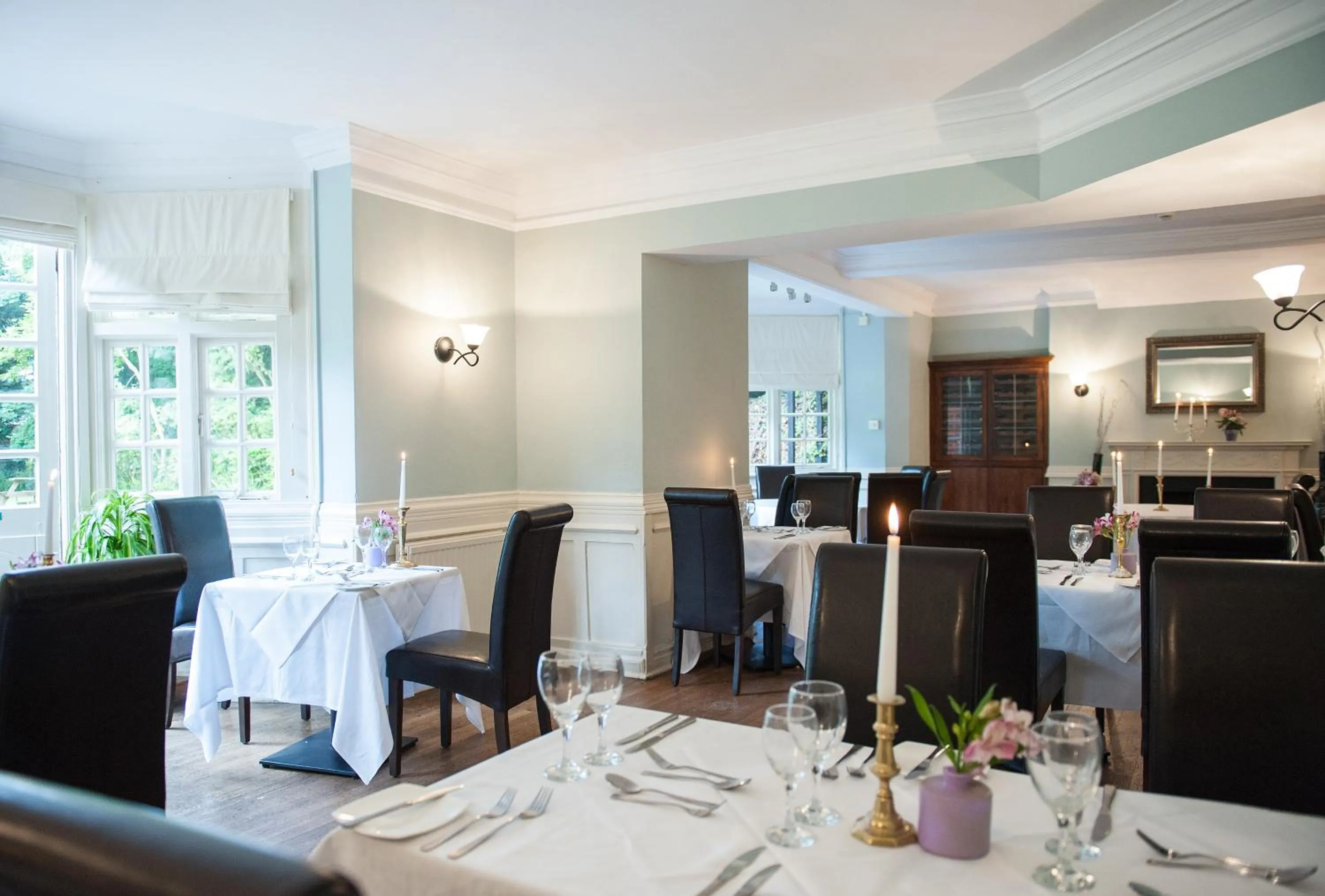 Restaurant/places to eat in Findon Manor Hotel