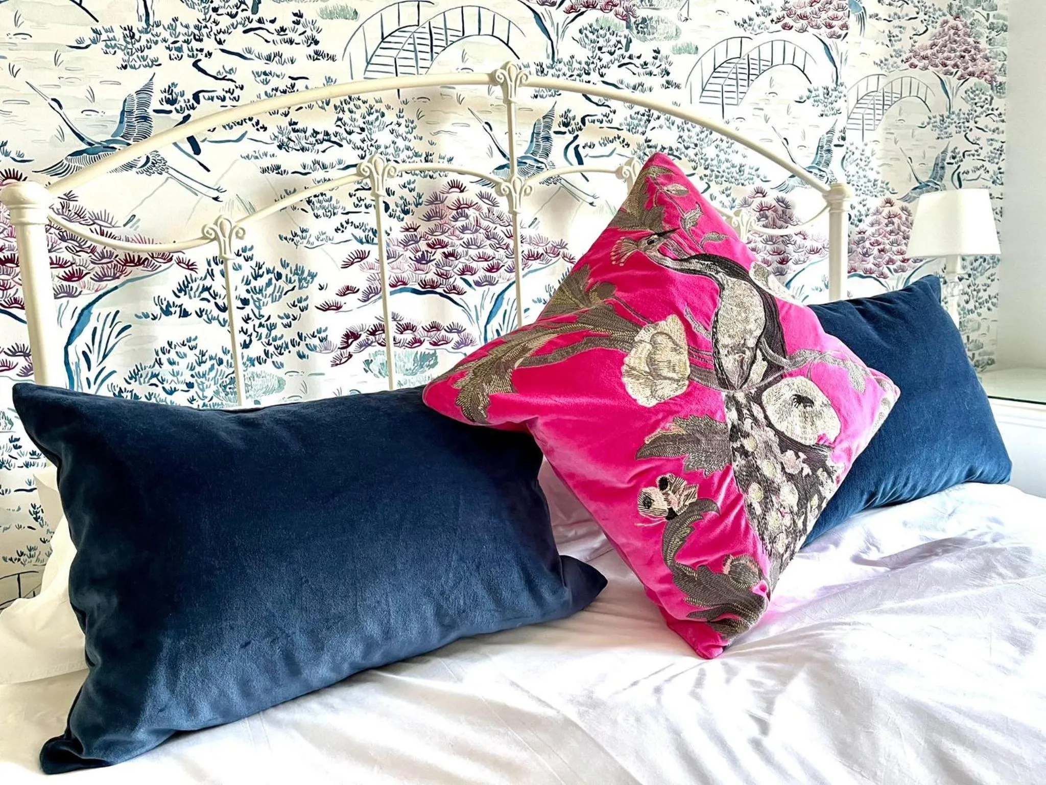 Bed in Findon Manor Hotel