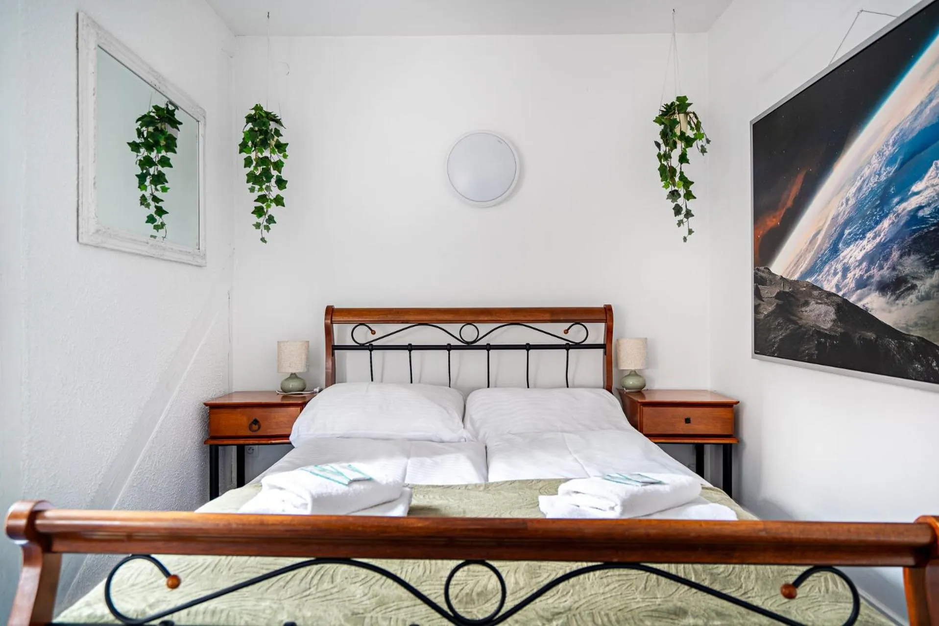 Bed in Great Polonia Jelenia Góra City Center