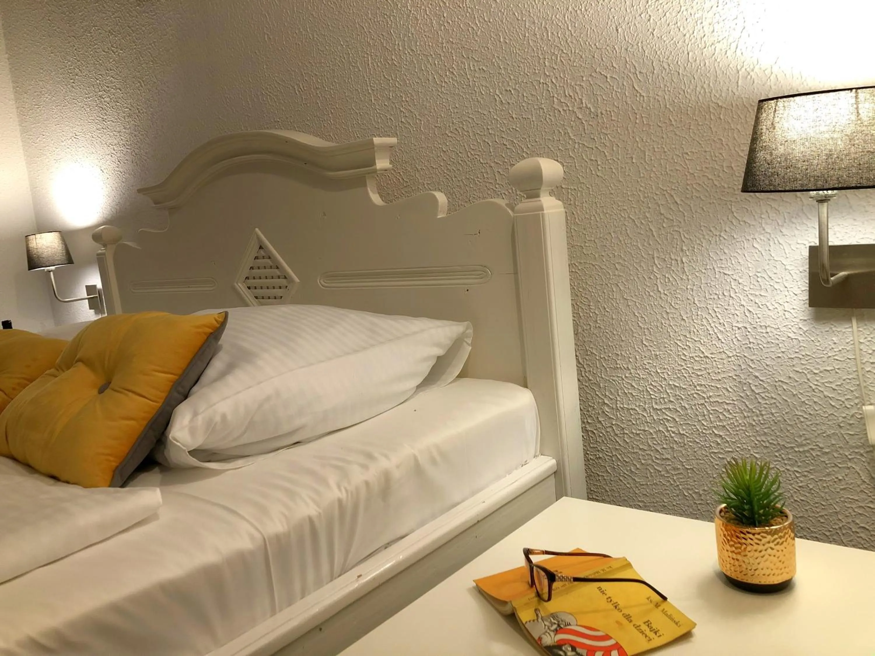 Bed in Great Polonia Jelenia Góra City Center