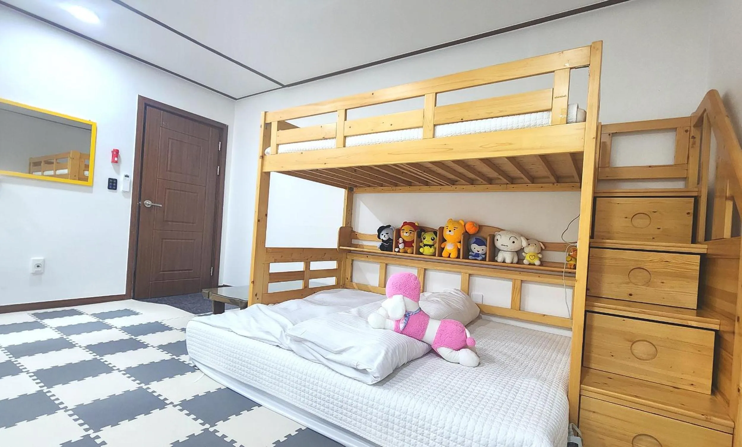 Bed in Kids & Family Hotel