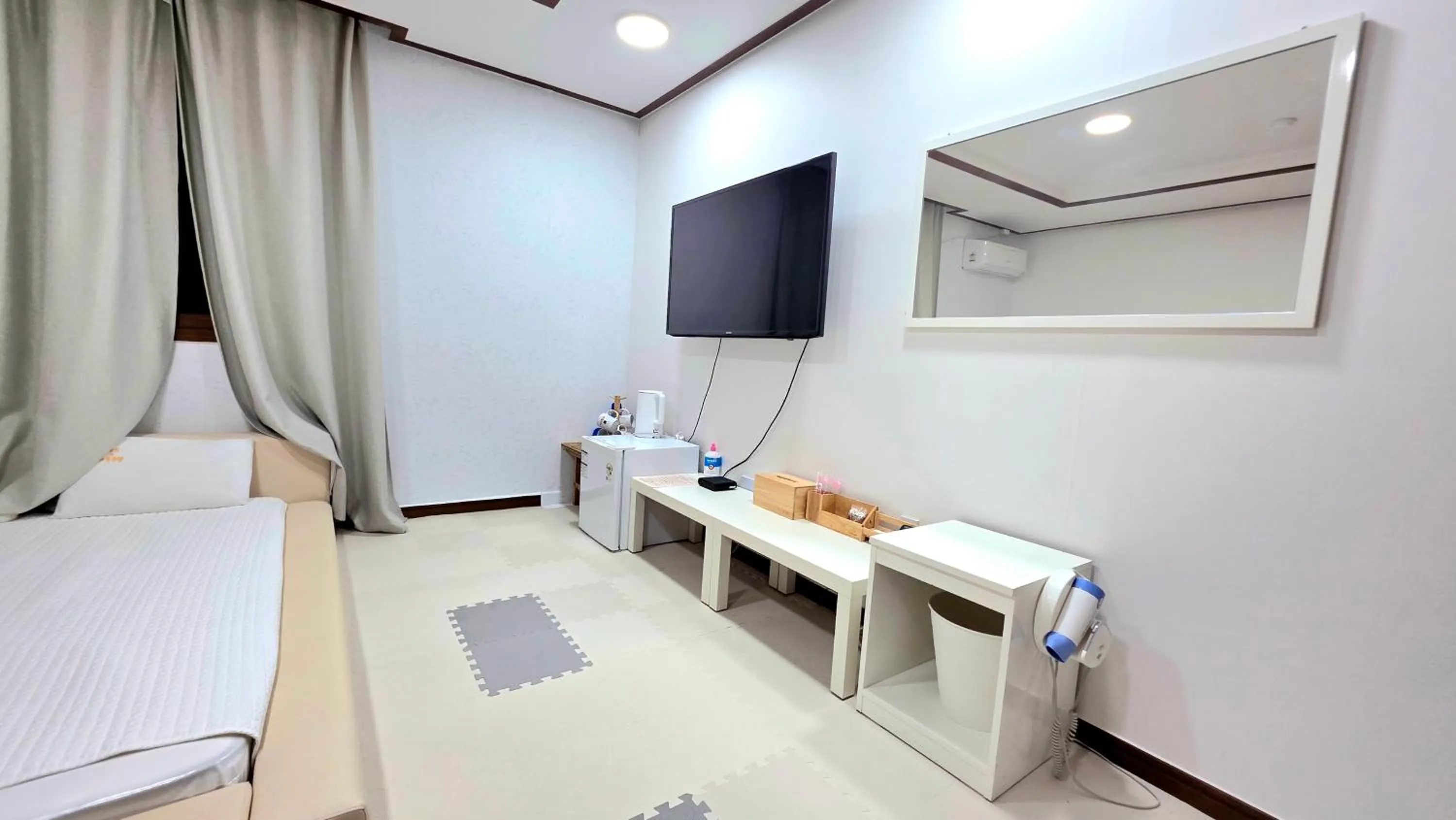 Bed in Kids & Family Hotel