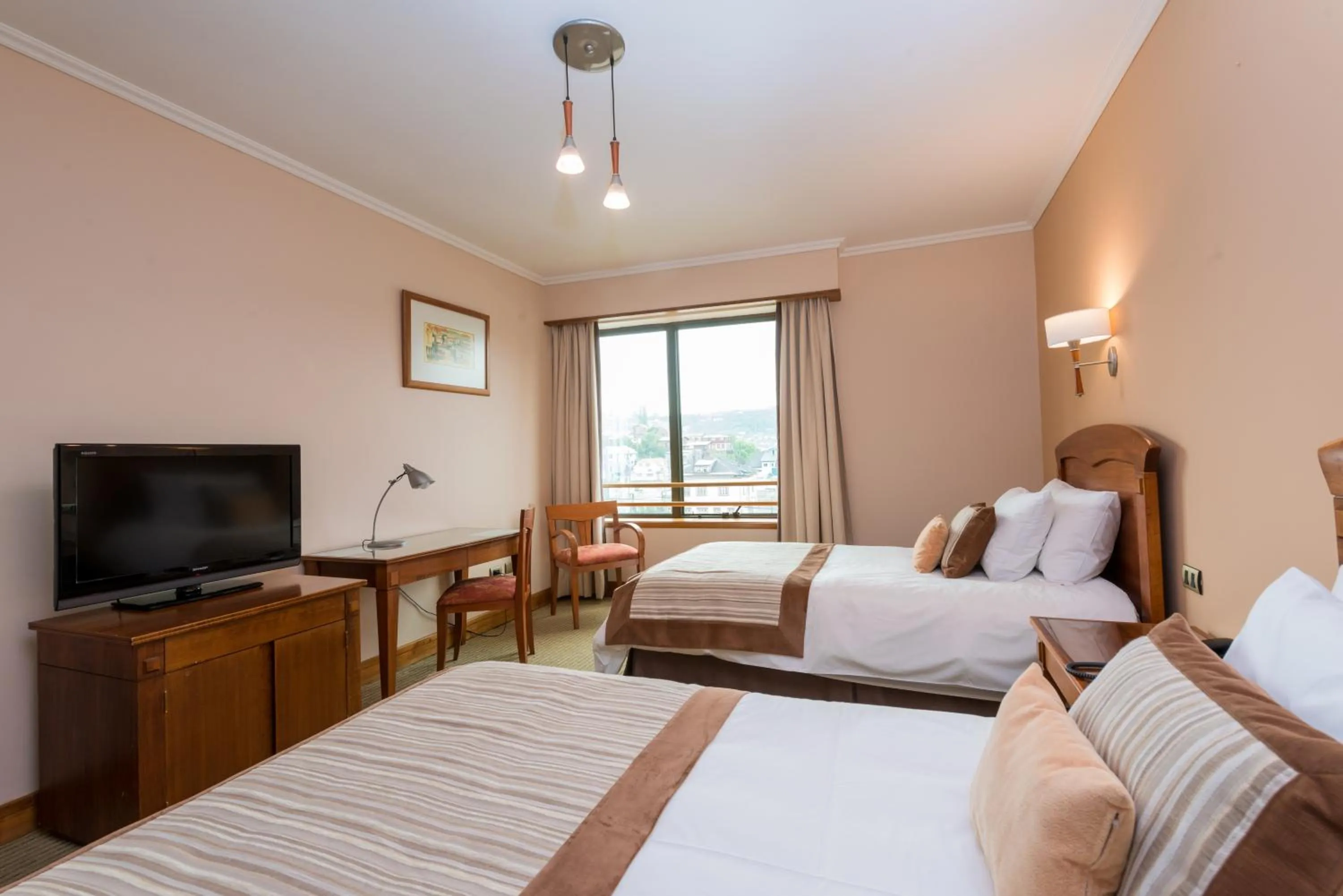 Photo of the whole room, Bed in Hotel Gran Pacifico