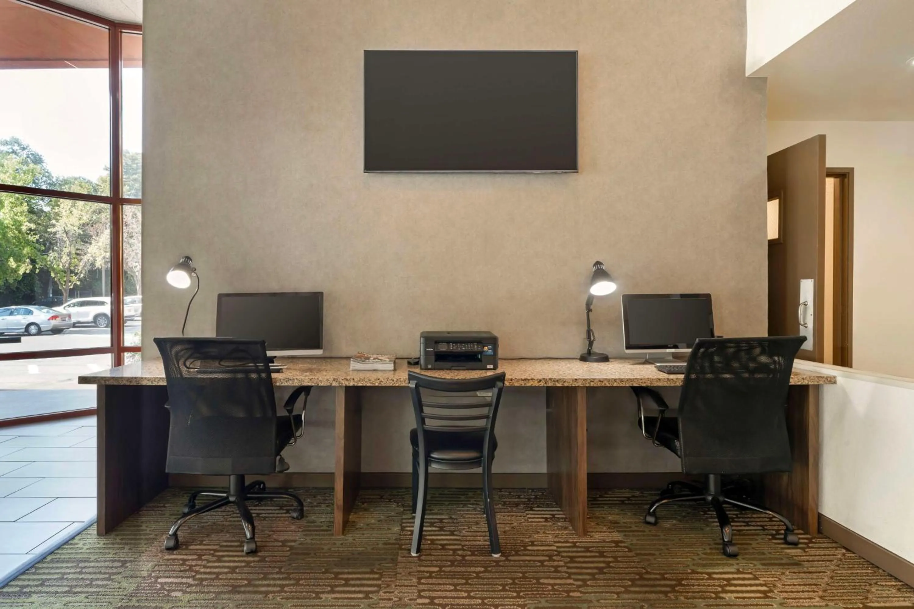 Business facilities in Best Western Heritage Inn Chico