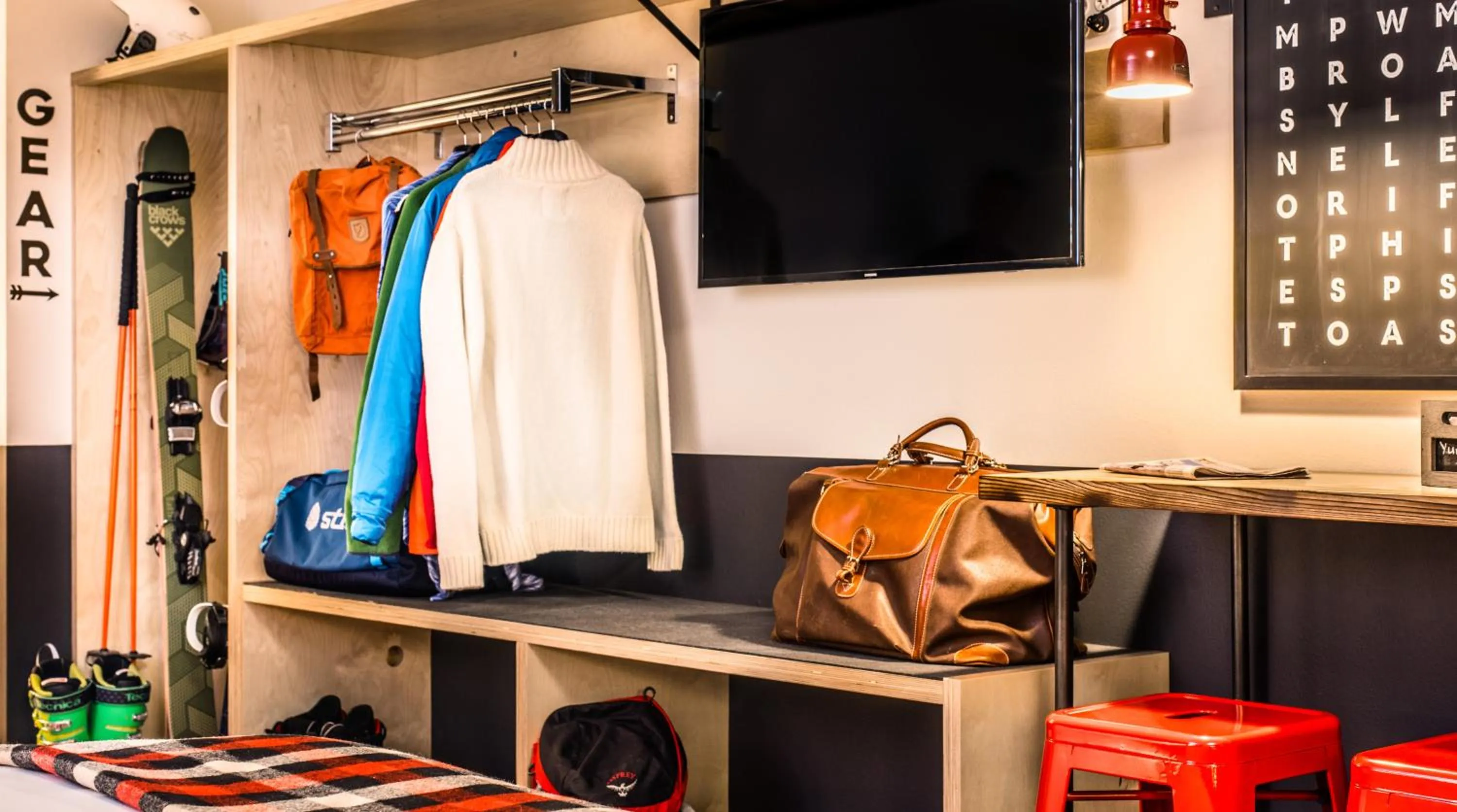 TV and multimedia in Mountain Modern Jackson Hole