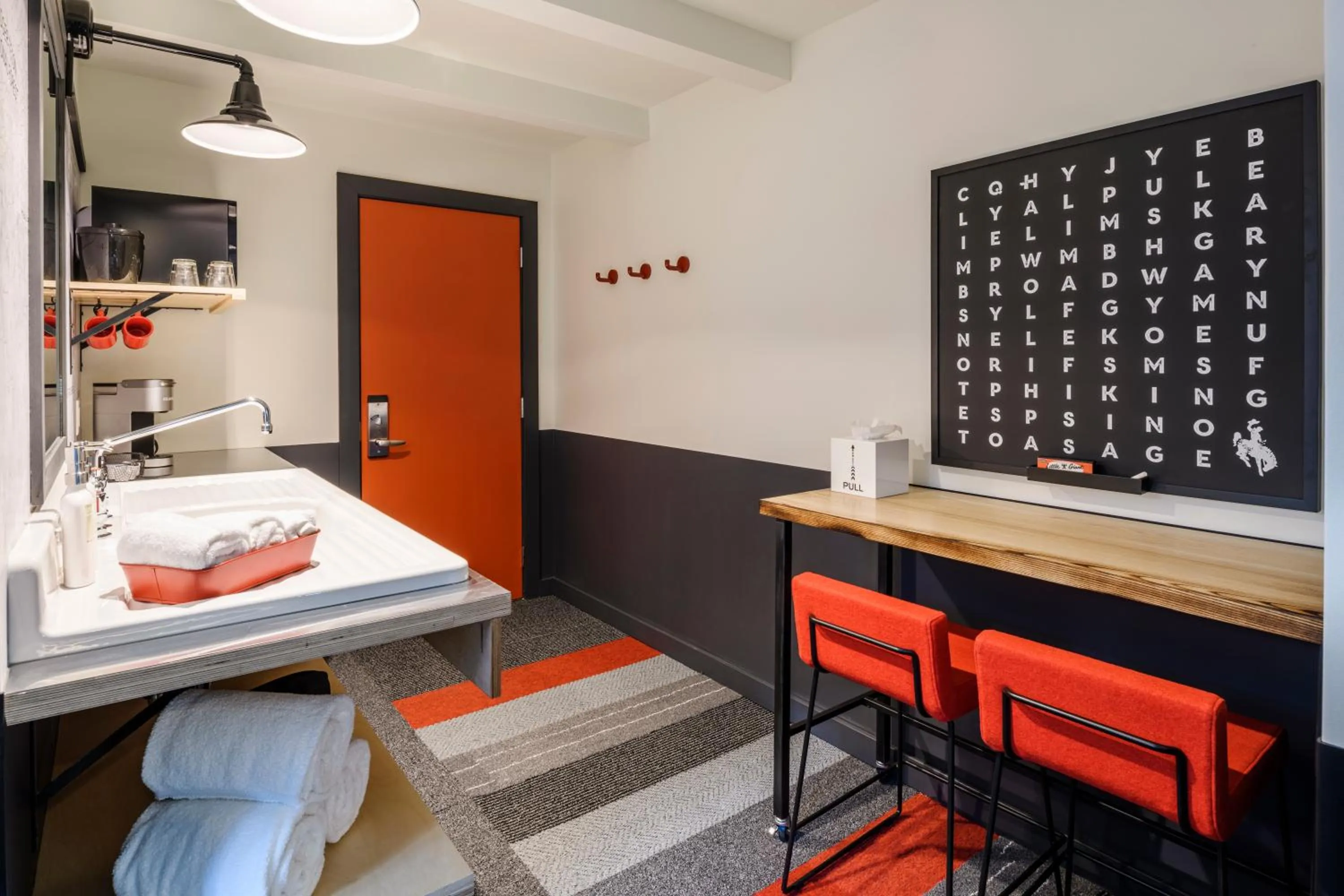 Bedroom, Bed in Mountain Modern Jackson Hole