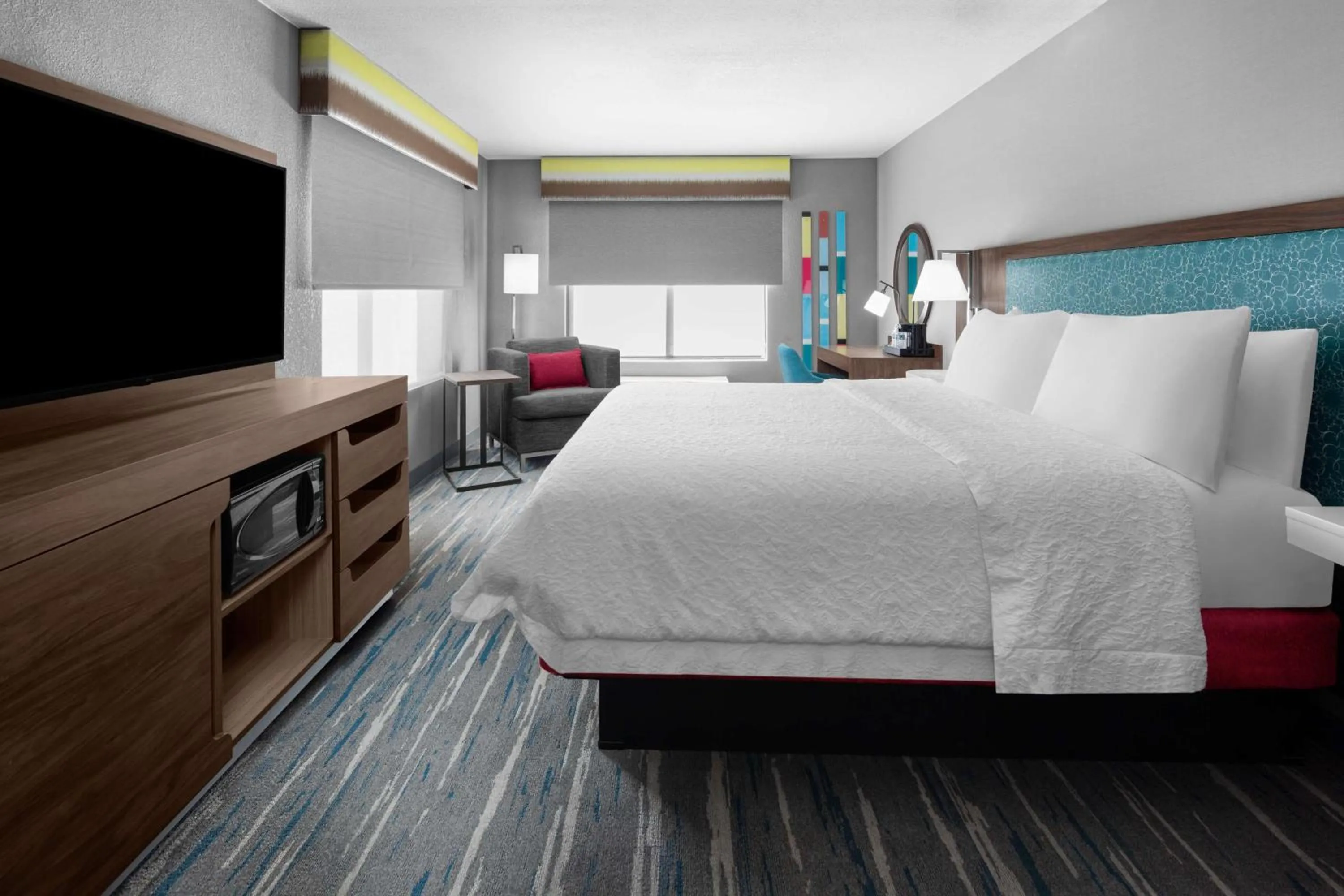 Bedroom, Bed in Hampton Inn Phoenix - Biltmore