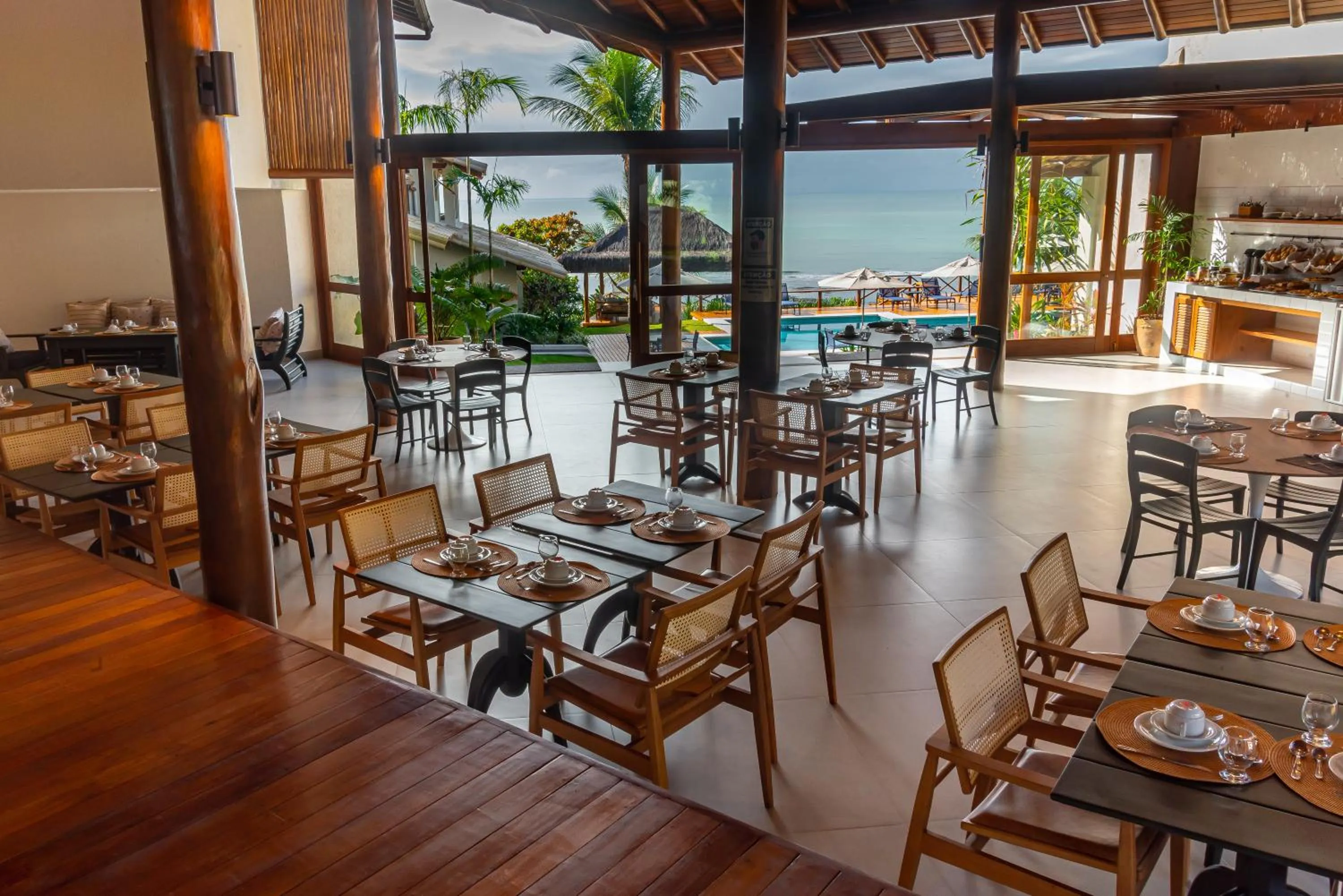 Restaurant/places to eat in Hotel Paraiso do Morro