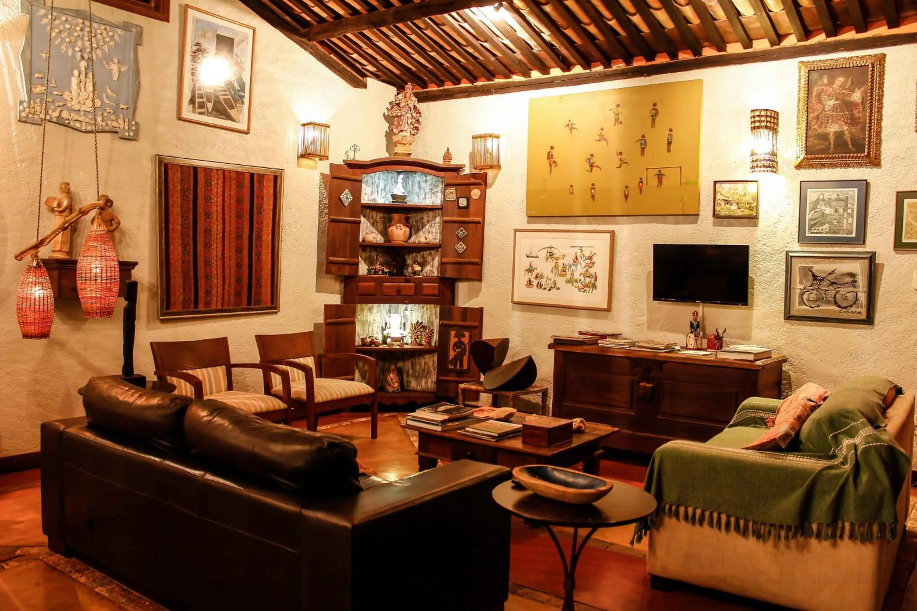 Communal lounge/ TV room in Vilangelim Eco-Pousada