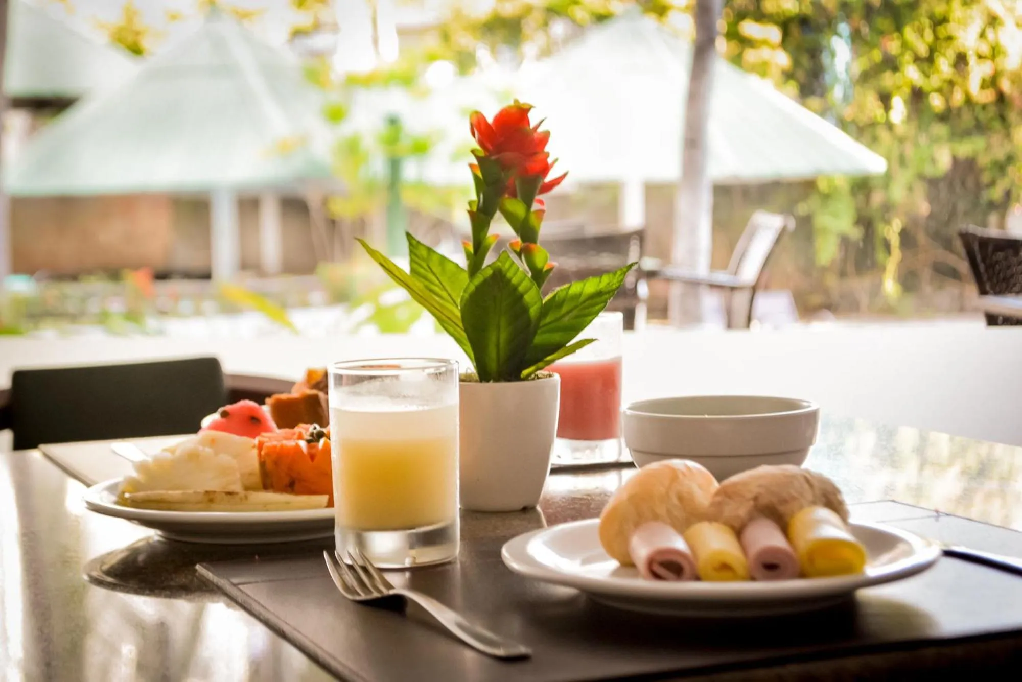 Breakfast in El Aram Beach & Convention