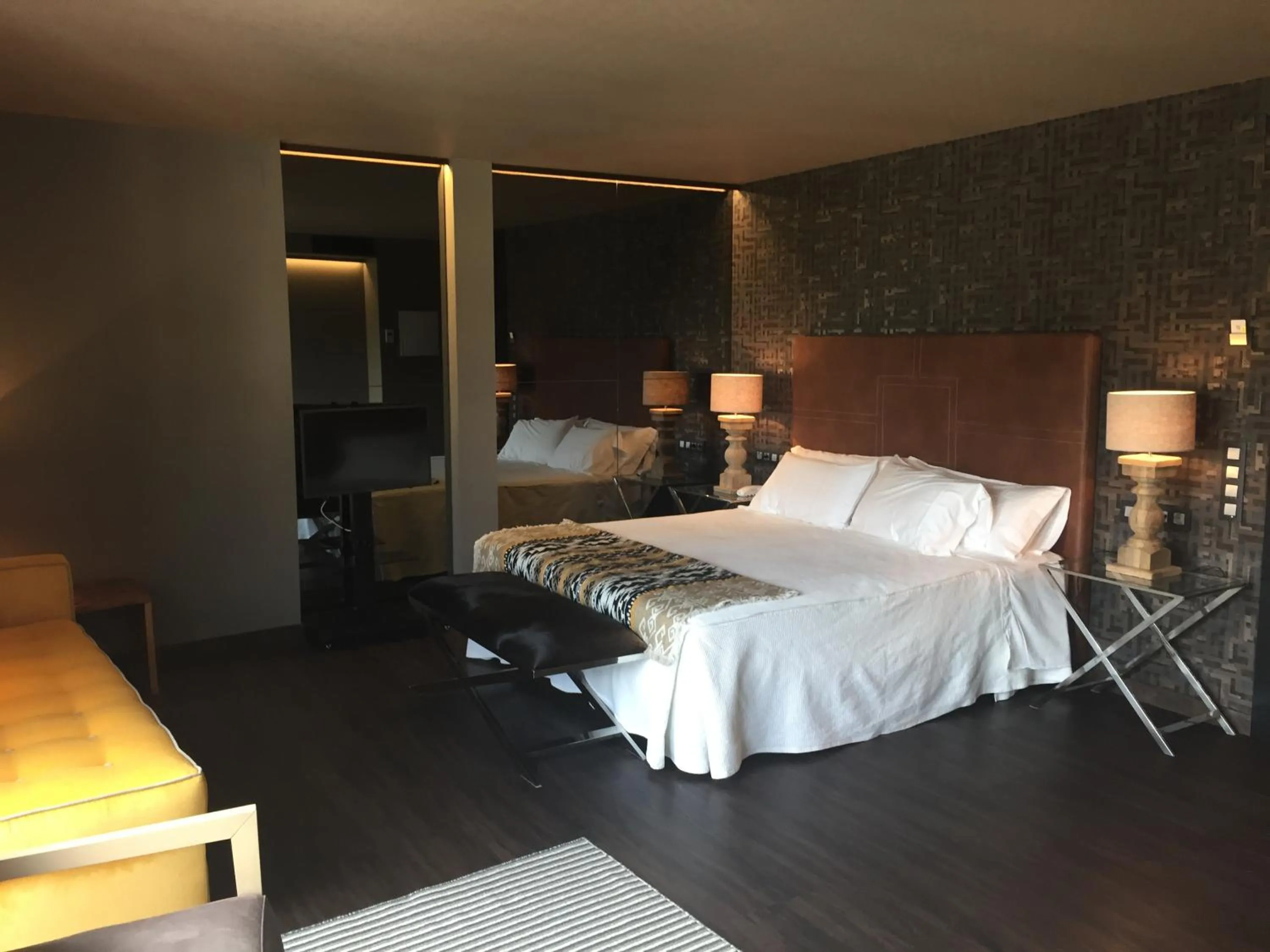 Bed in Alojamientos Ainsa Sanchez