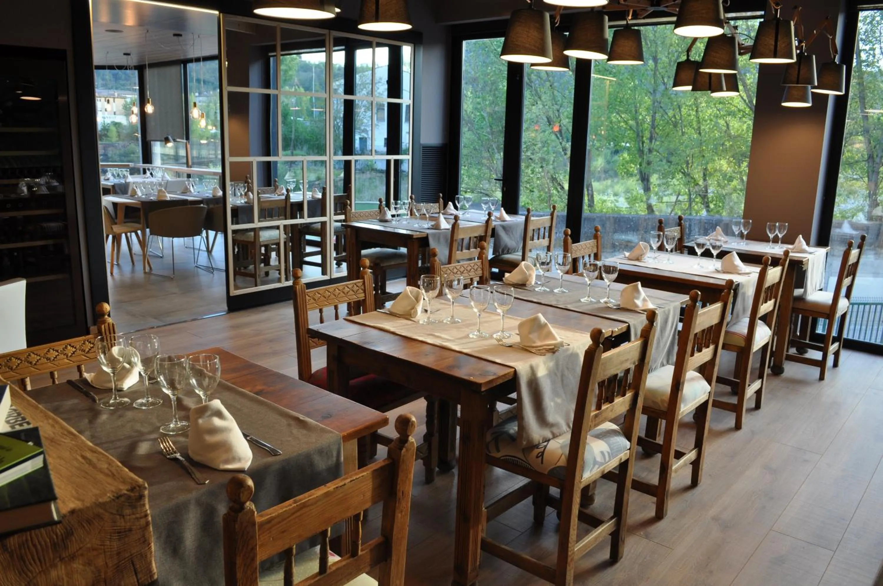 Lunch in Alojamientos Ainsa Sanchez