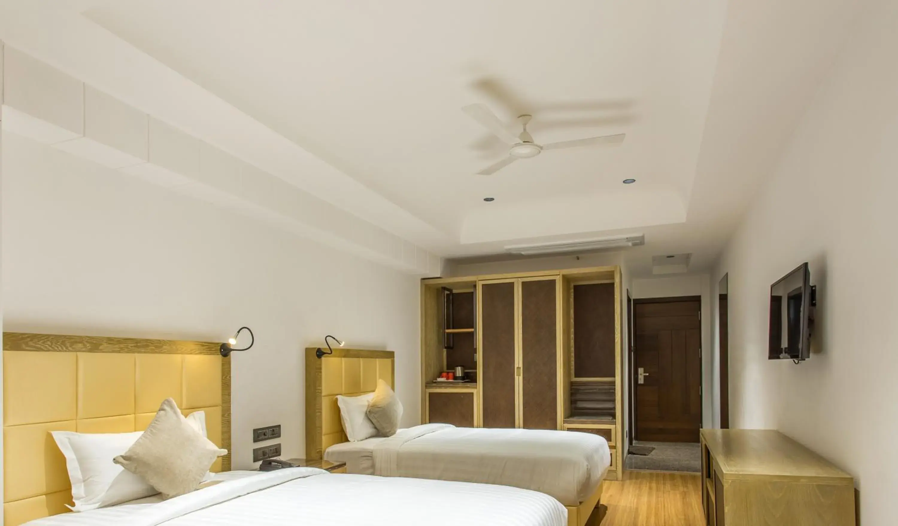 Deluxe Twin Room in Hotel Abika Elite Deluxe Twin Room in Hotel Abika Elite