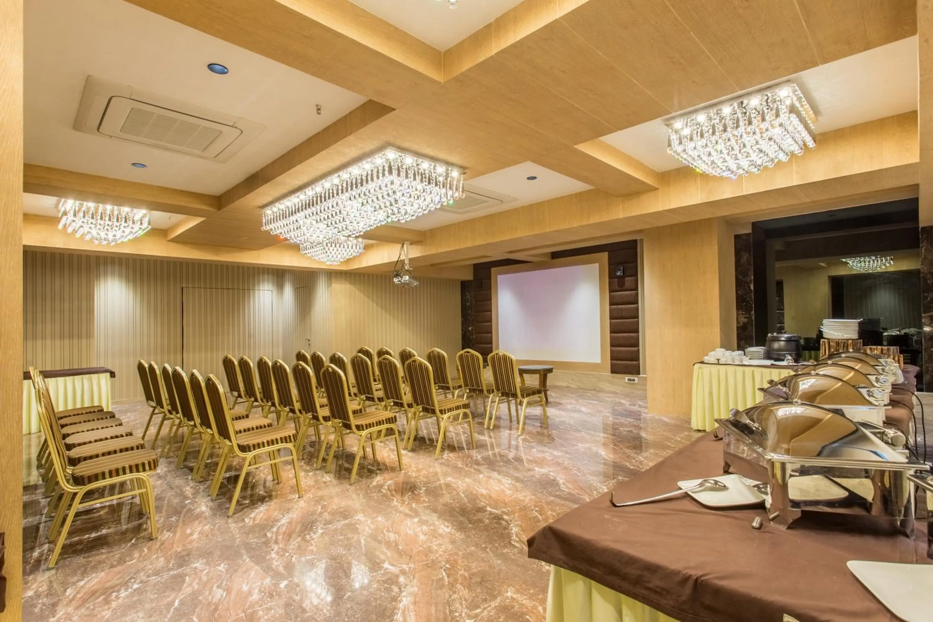 Banquet/Function facilities in Hotel Abika Elite